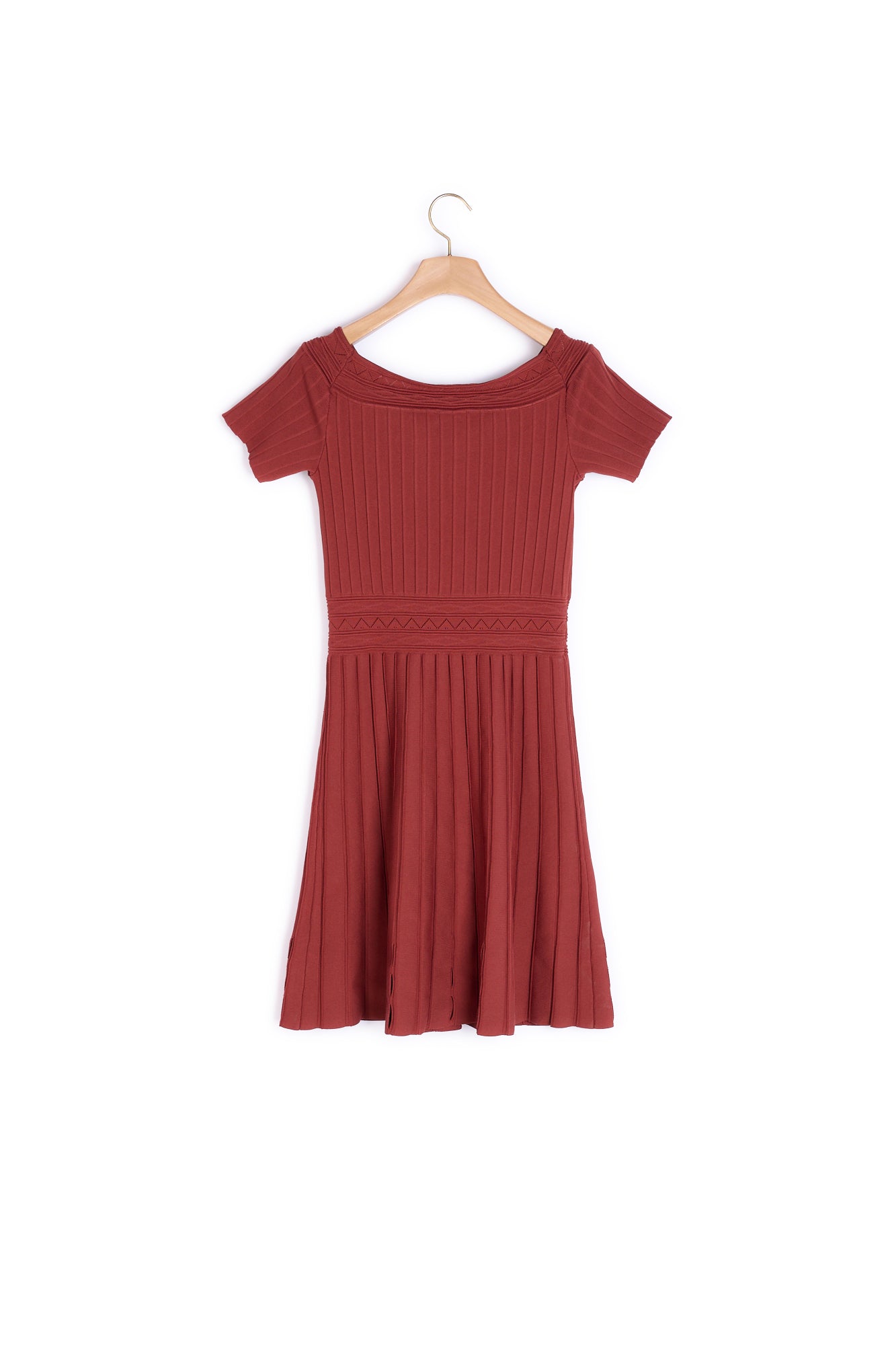 Robe en Maille avec jeux de coutures Sandro seconde main