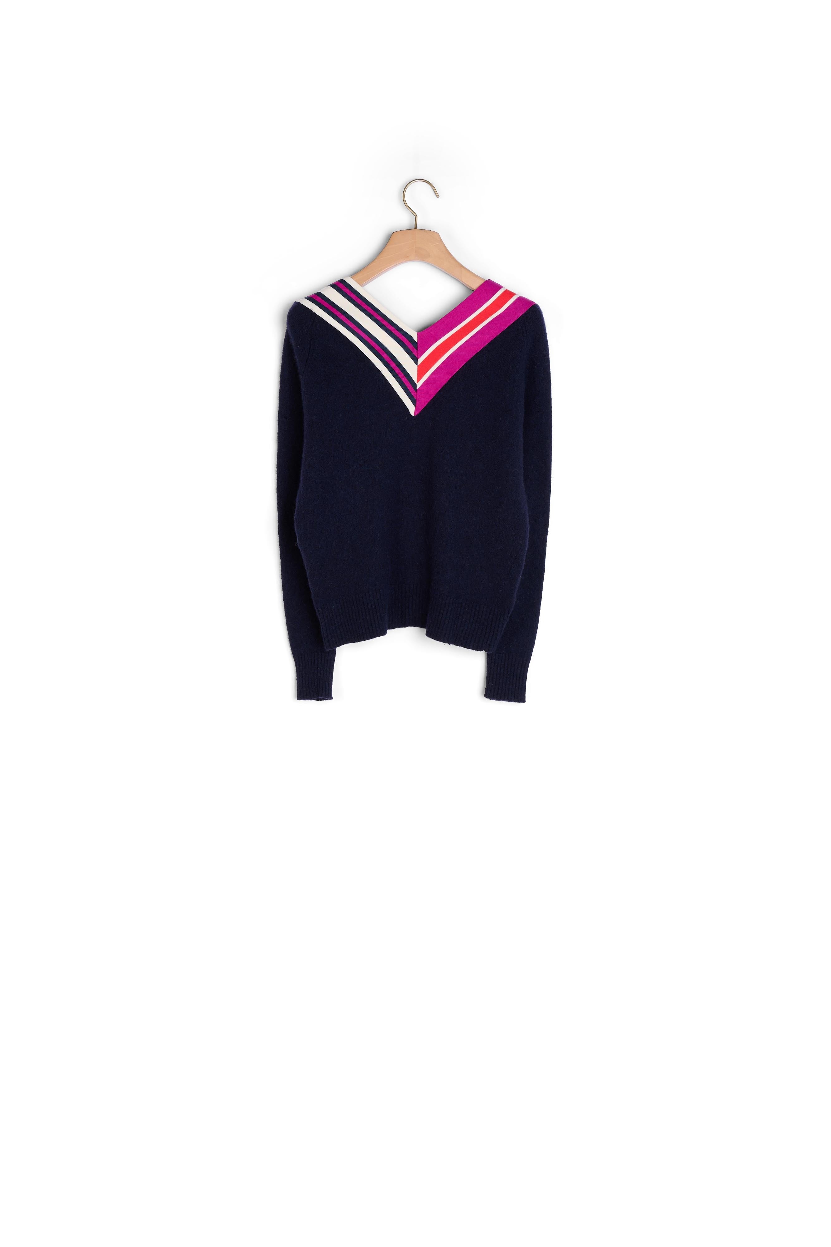 Pull à encolure croisée Sandro seconde main