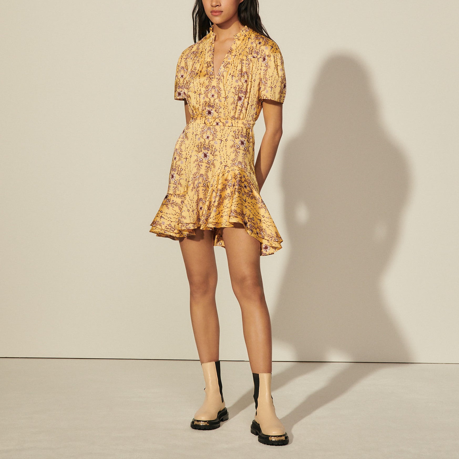 Robe courte imprimée à volants Sandro seconde main