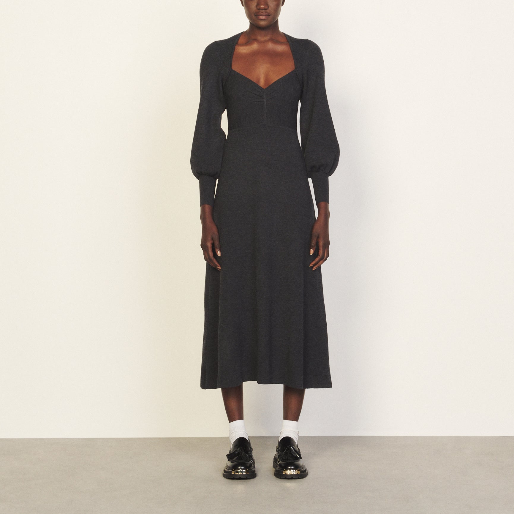 Robe Gris Foncé Sandro seconde main