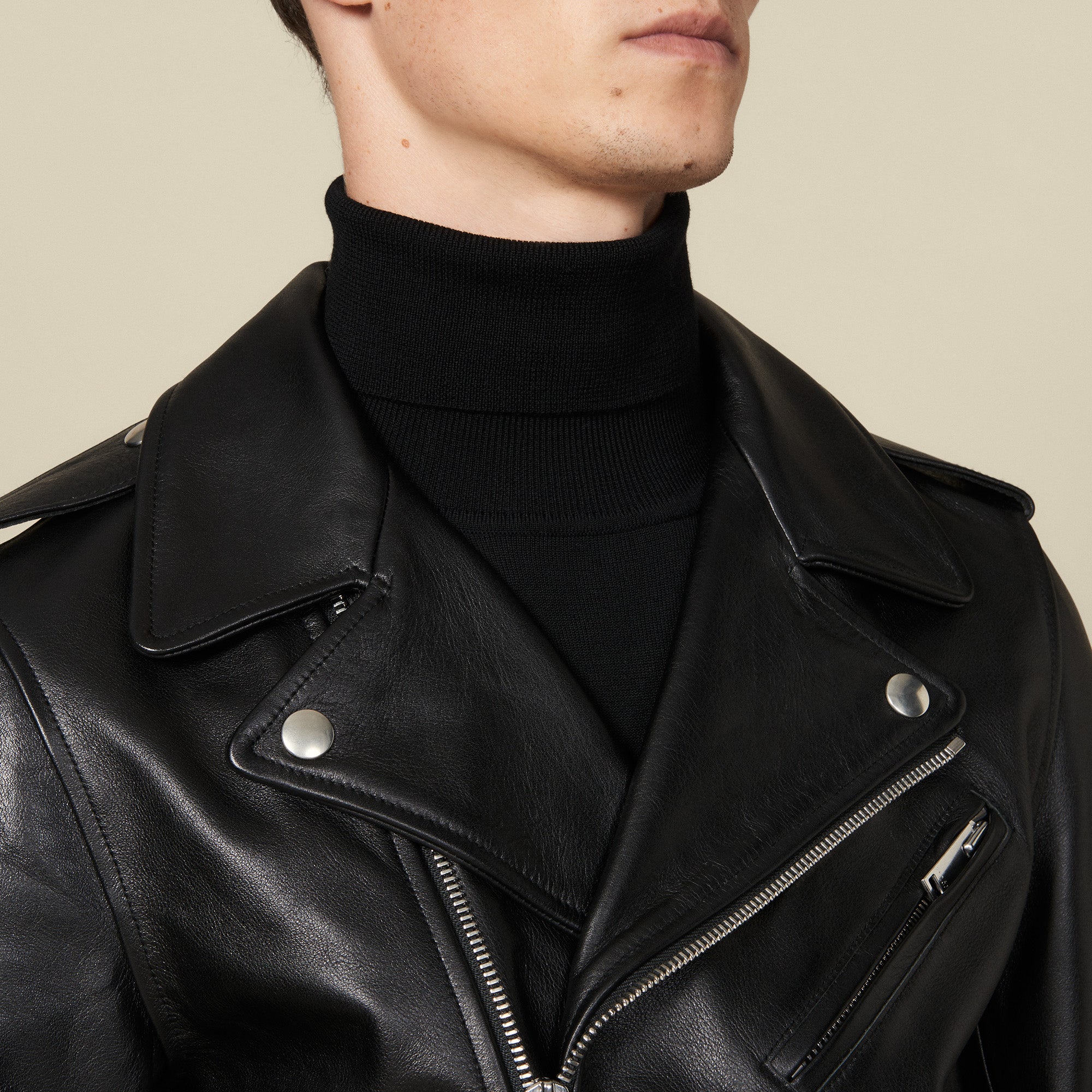 Blouson biker en cuir Sandro seconde main