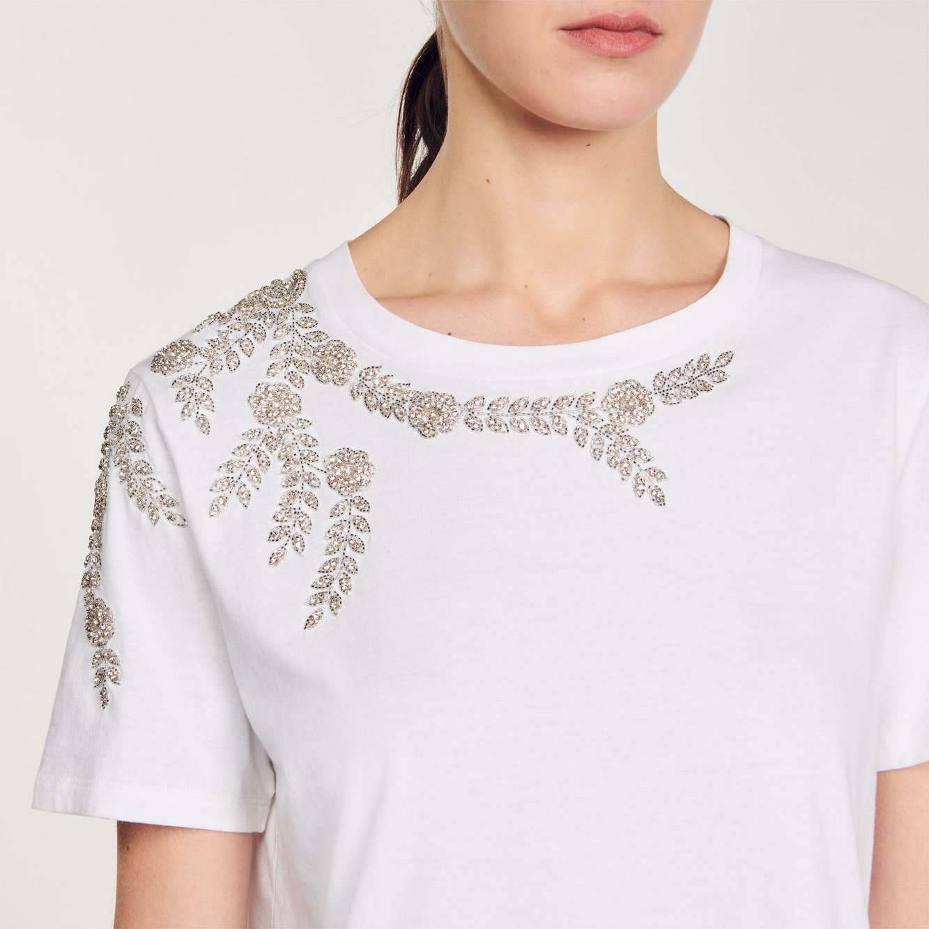 T-shirt orné de strass Sandro seconde main