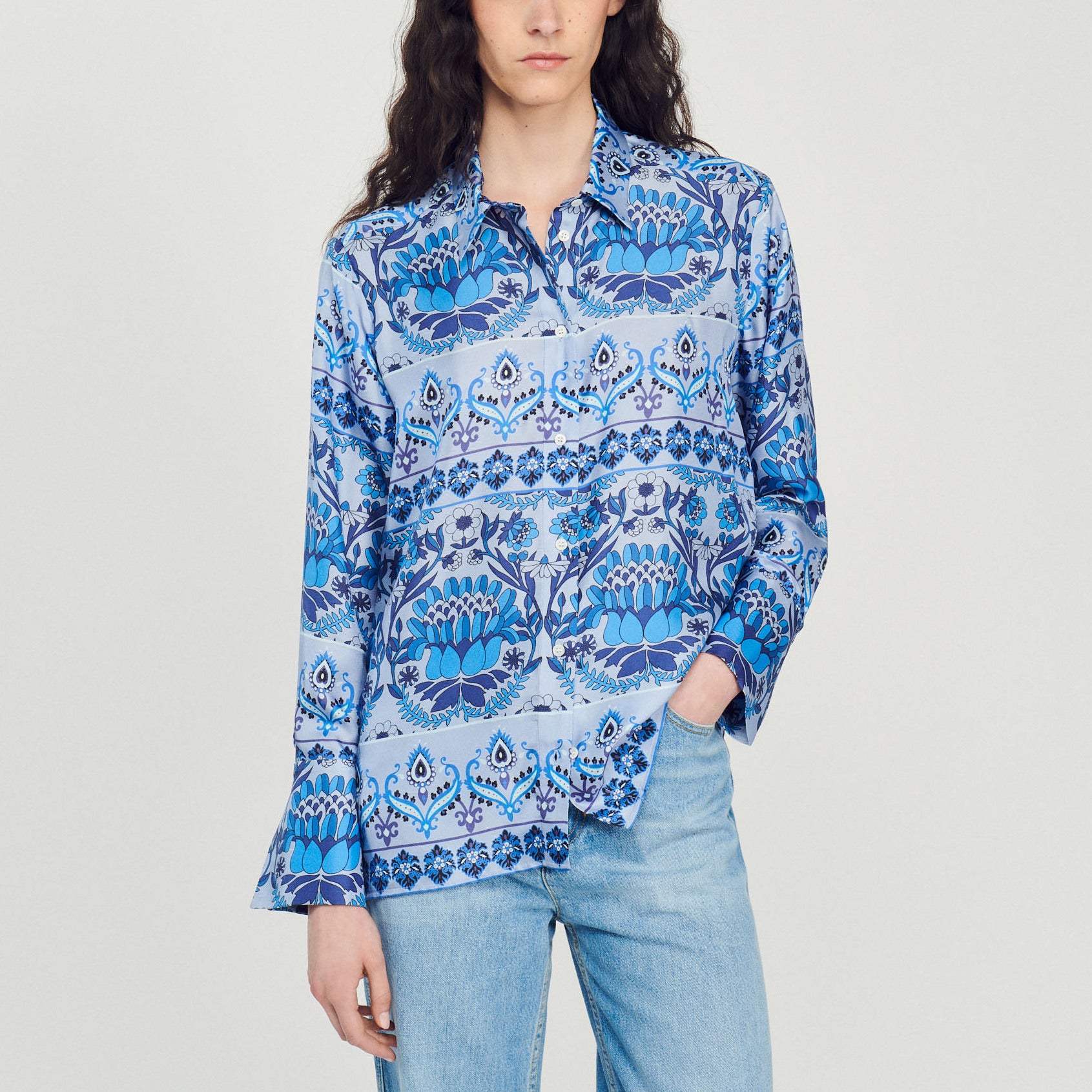 Chemise en soie imprimée Sandro seconde main