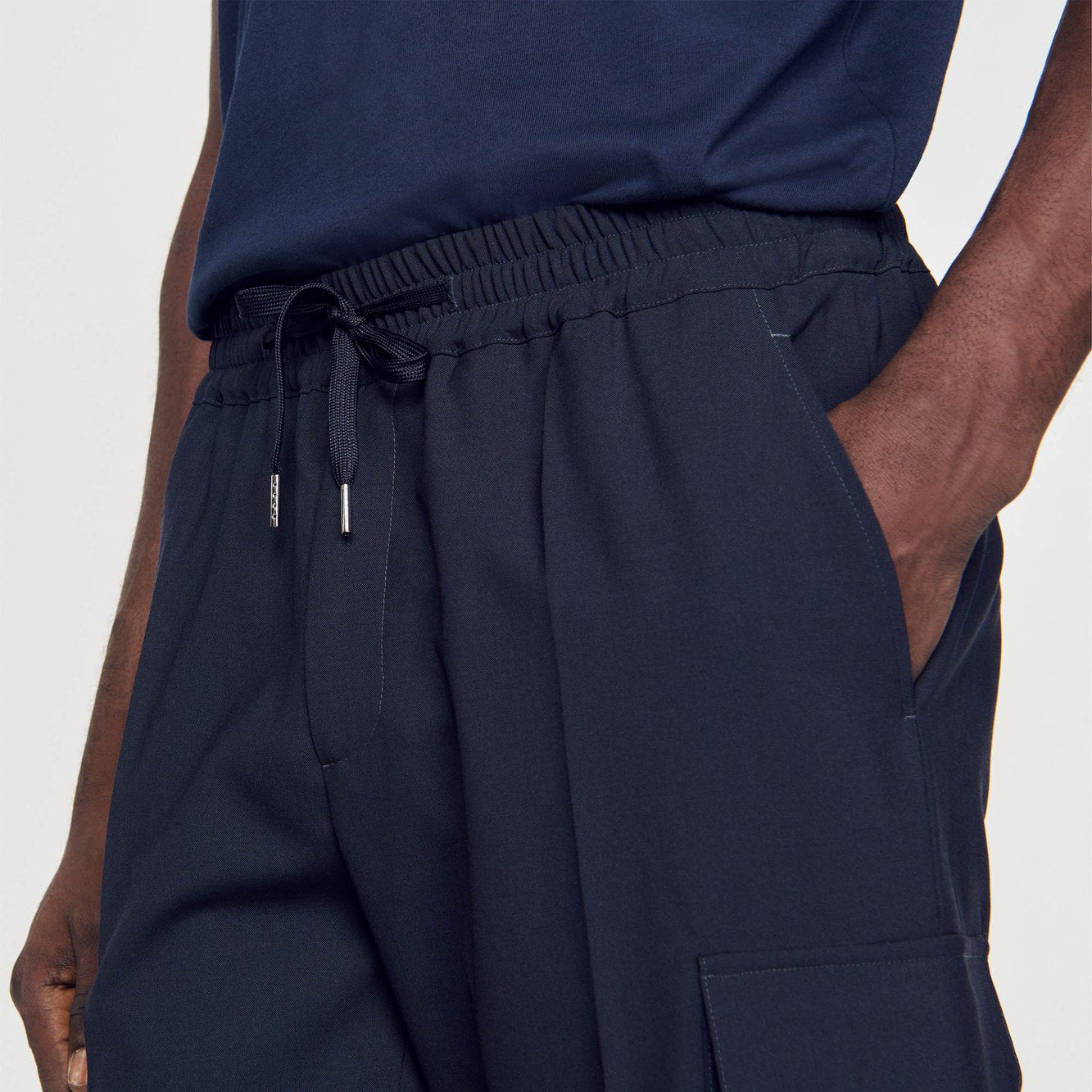 Pantalon cargo élastiqué Sandro seconde main