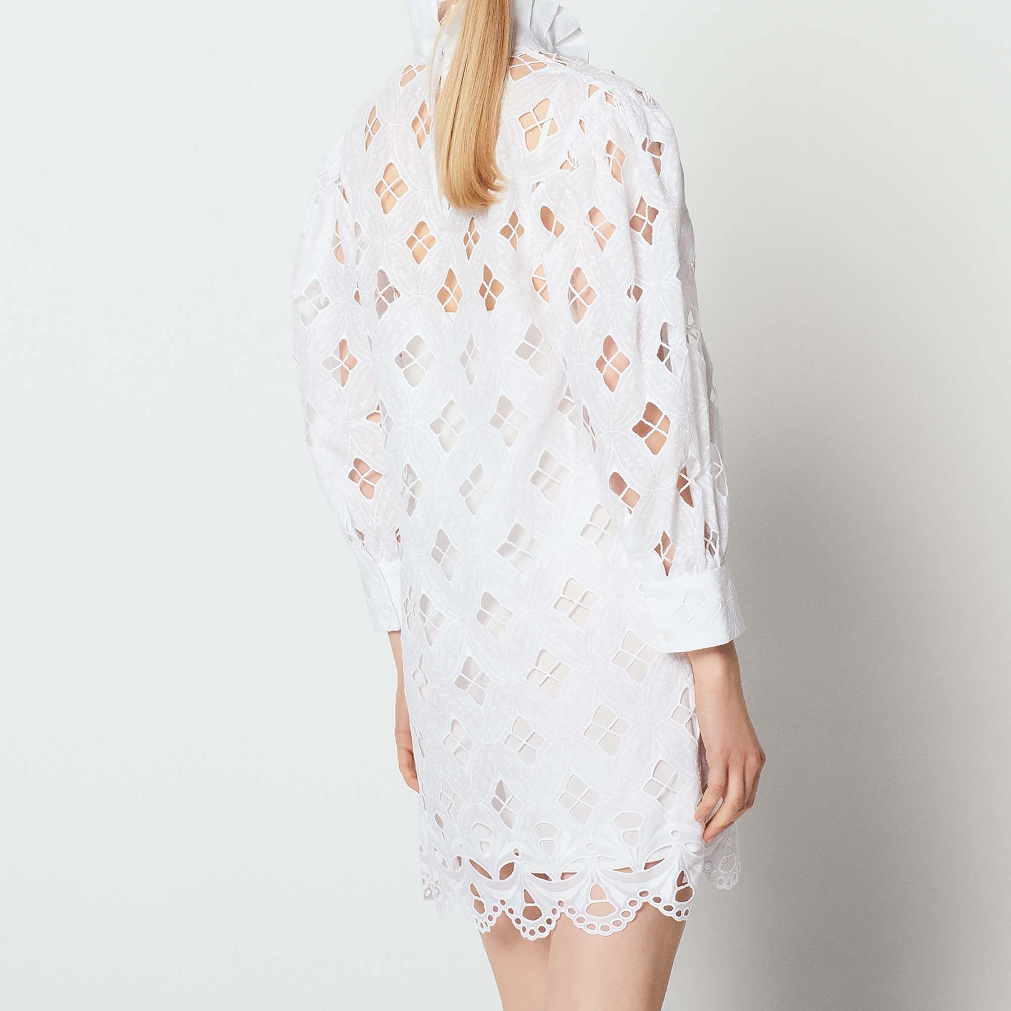 Robe en broderie anglaise Sandro seconde main