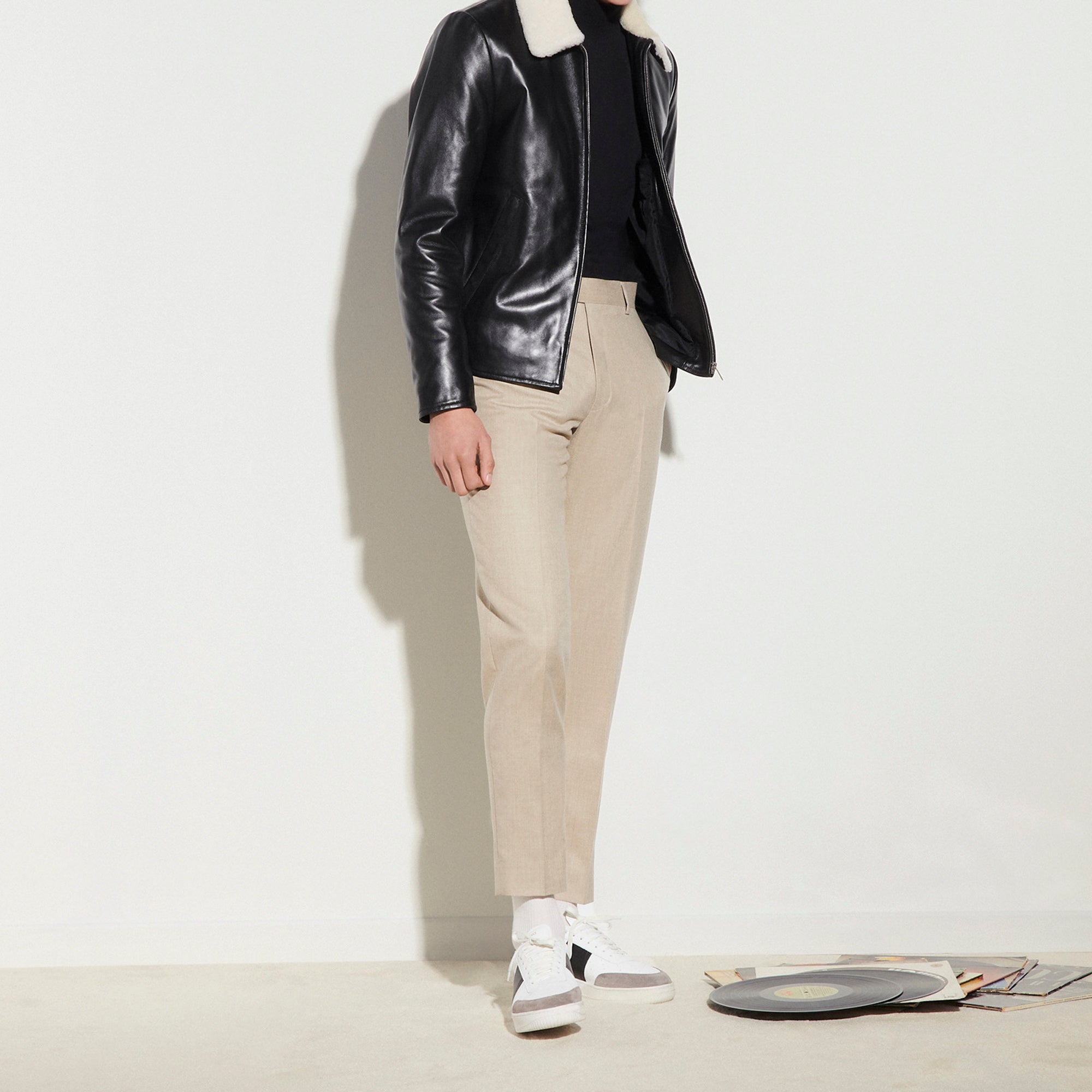 Blouson en cuir avec col en mouton Sandro seconde main