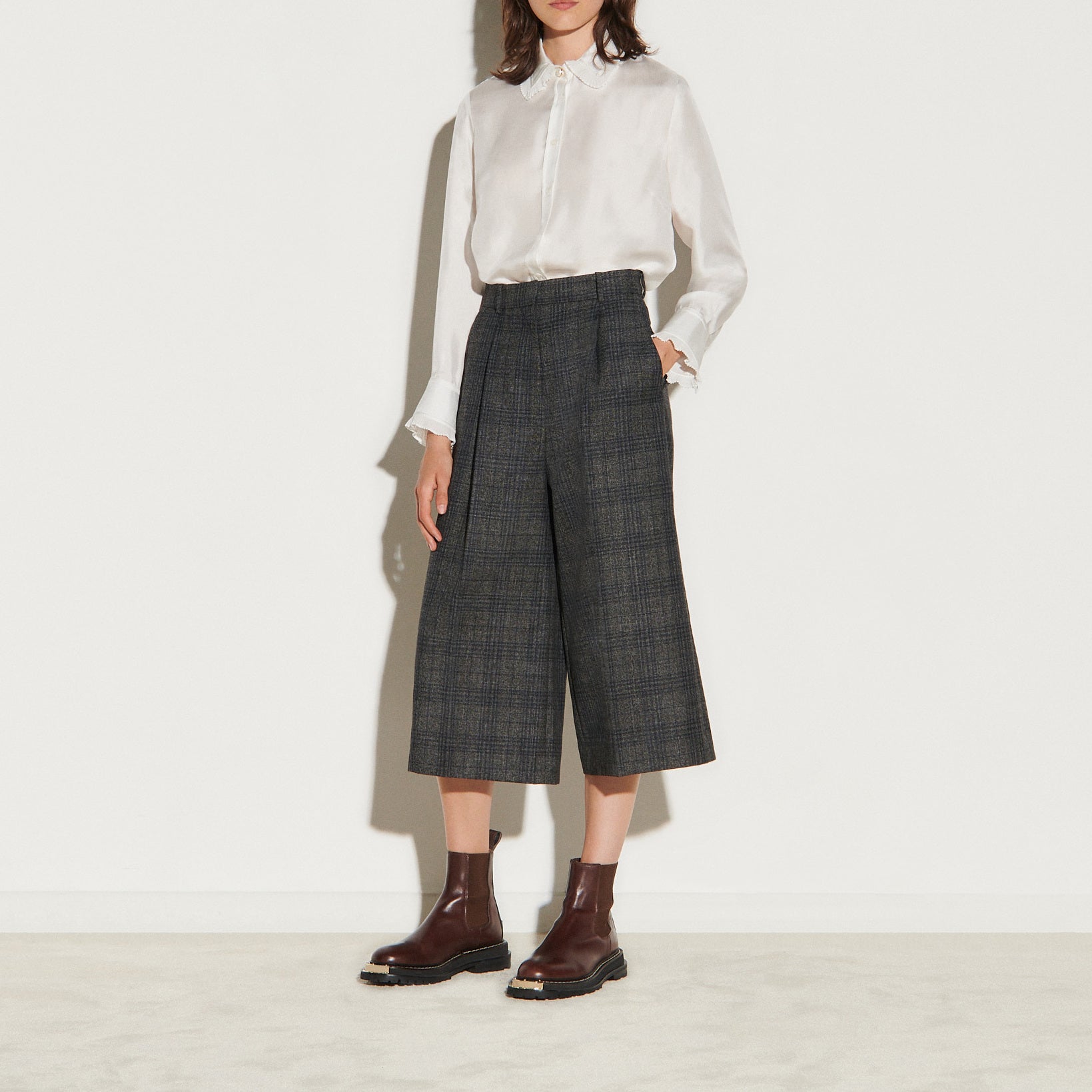 Pantalon large 7/8ème à carreaux Sandro seconde main