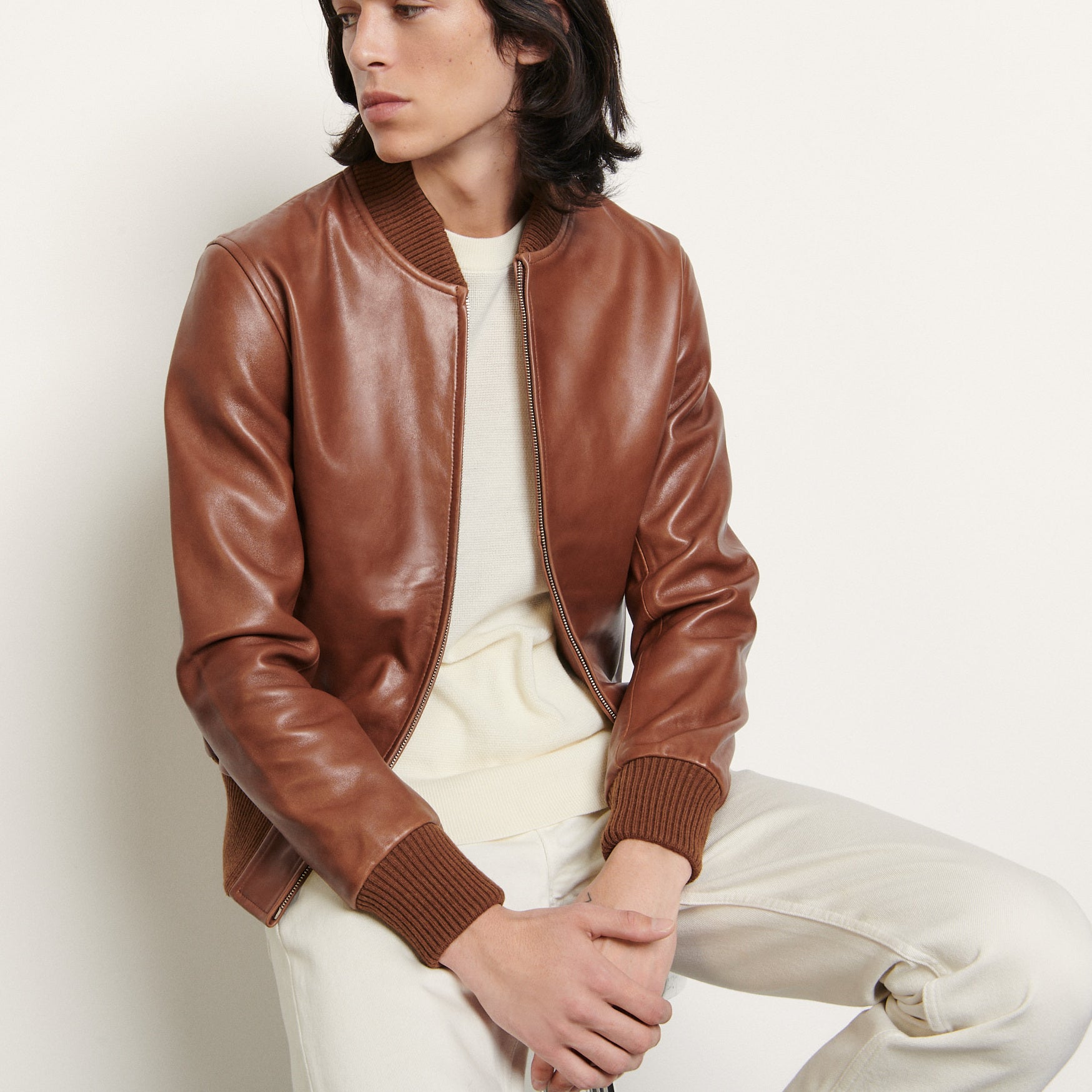 Blouson zippé en cuir Sandro seconde main