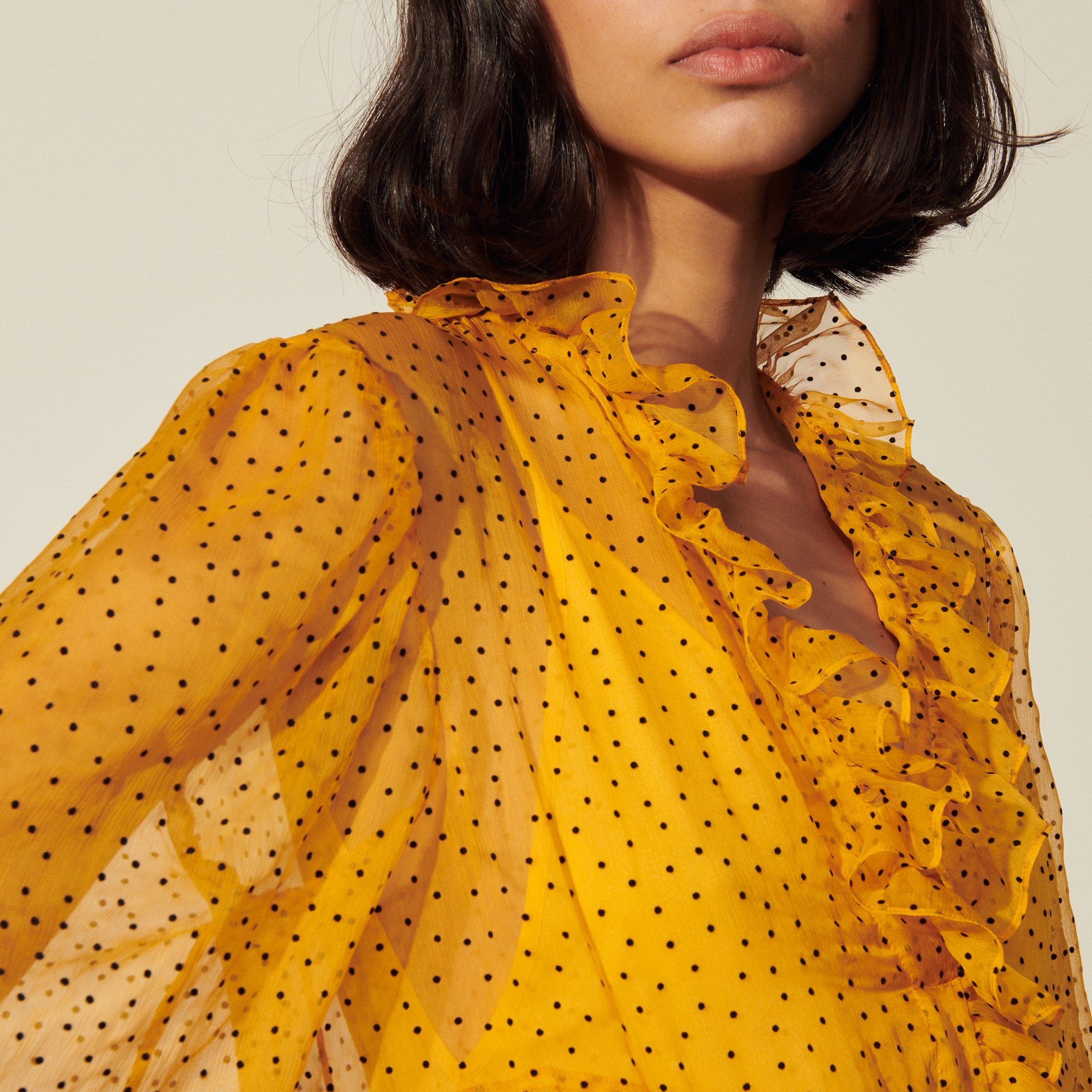 Robe courte en plumetis Sandro seconde main