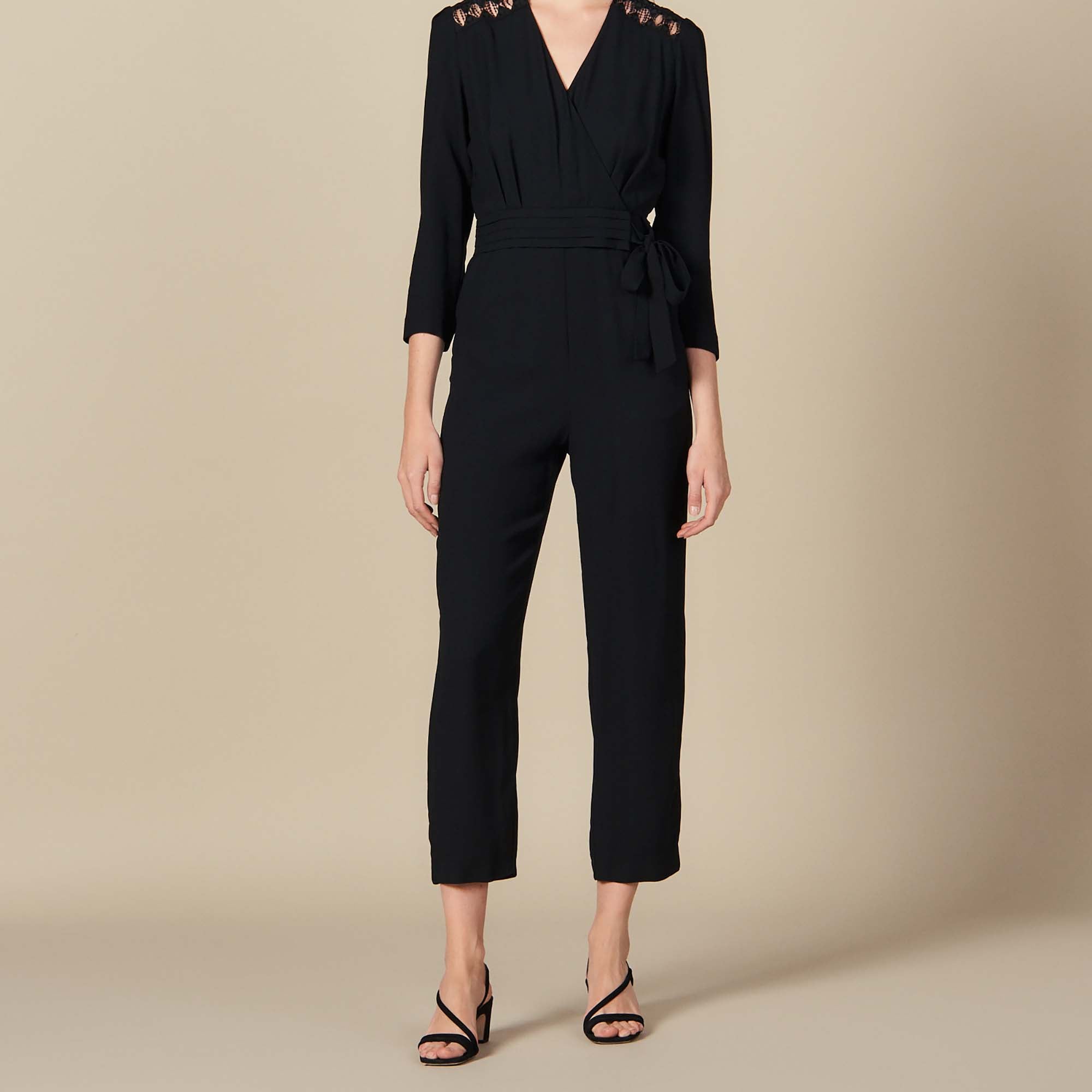 Combinaison Pantalon cache-cœur Sandro seconde main