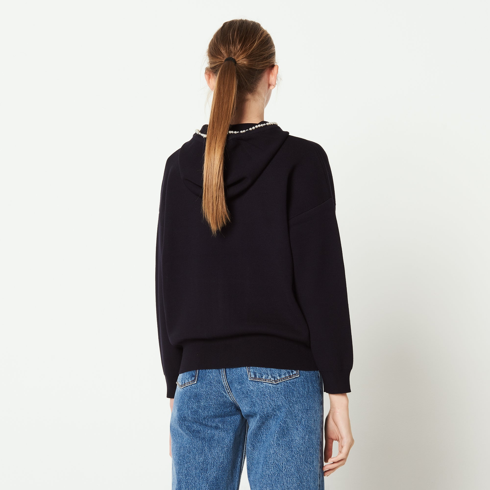 Gilet zippé orné de perles Sandro seconde main