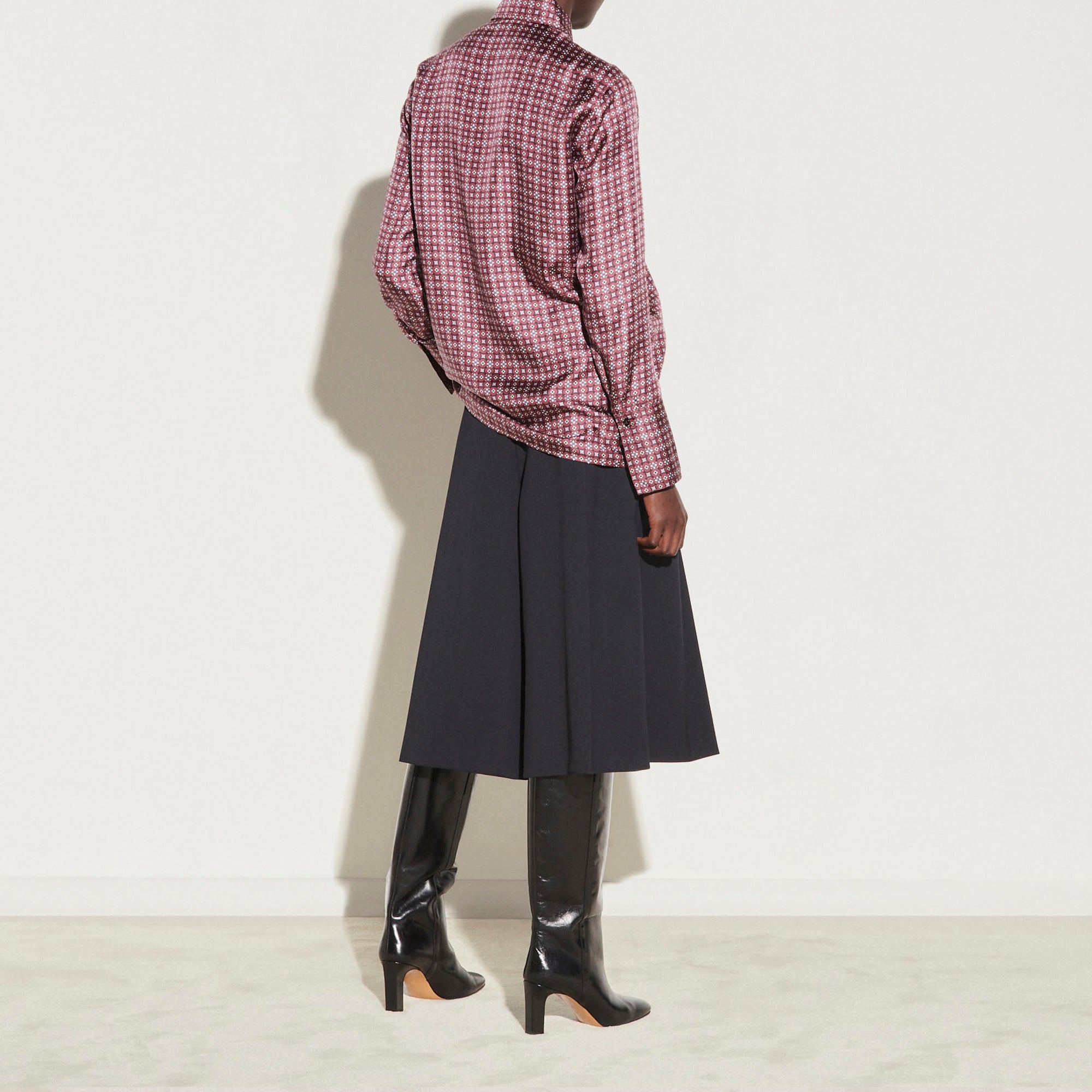 Chemise classique en twill de soie Sandro seconde main