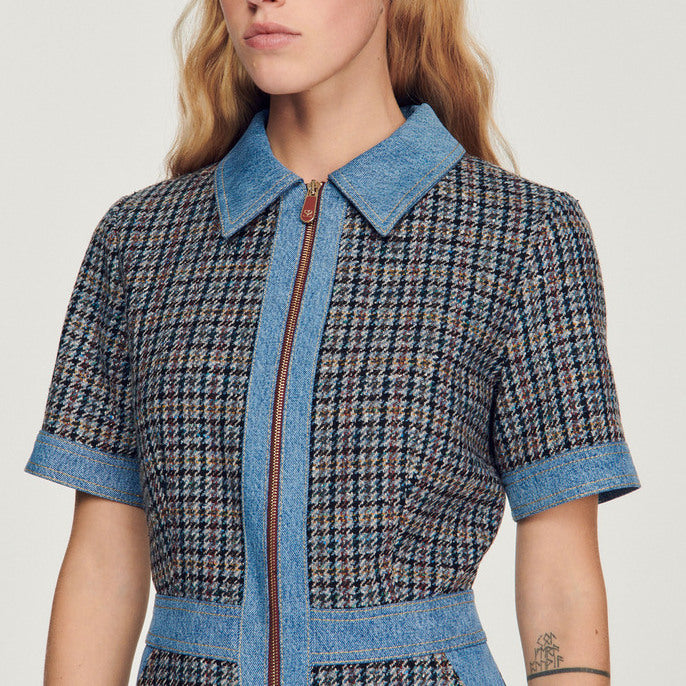 Robe courte en tweed et denim Sandro seconde main