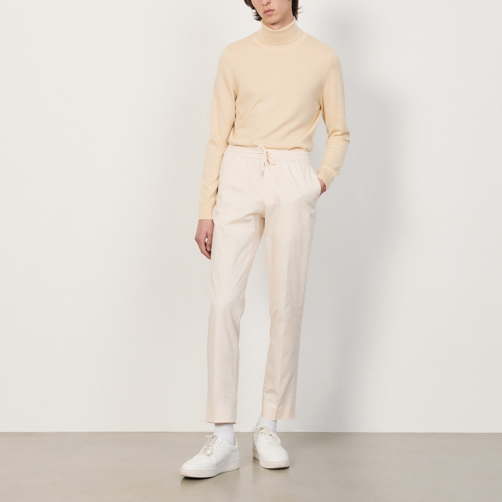 Pantalon à la ceinture élastique Sandro seconde main