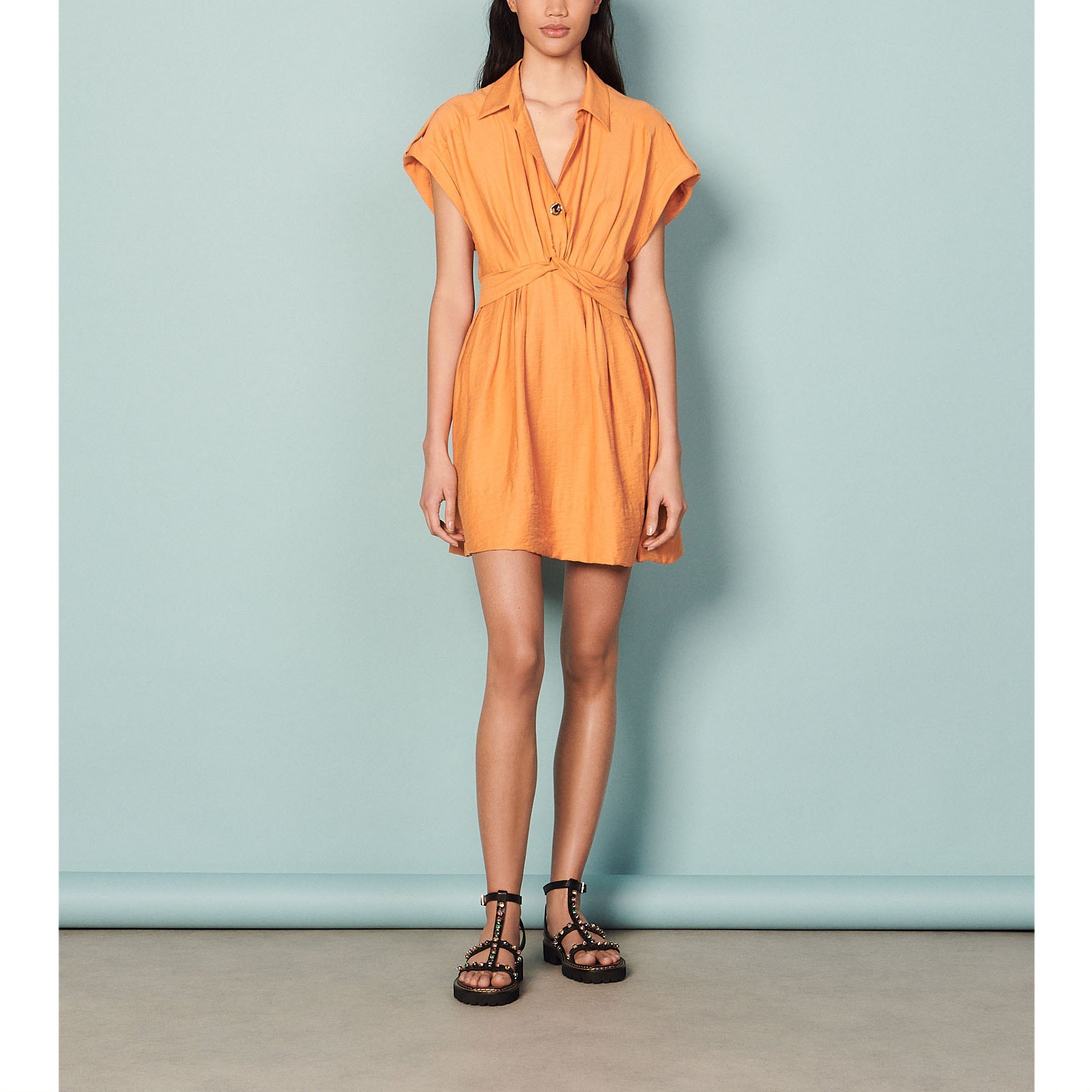 Robe courte en lin Sandro seconde main