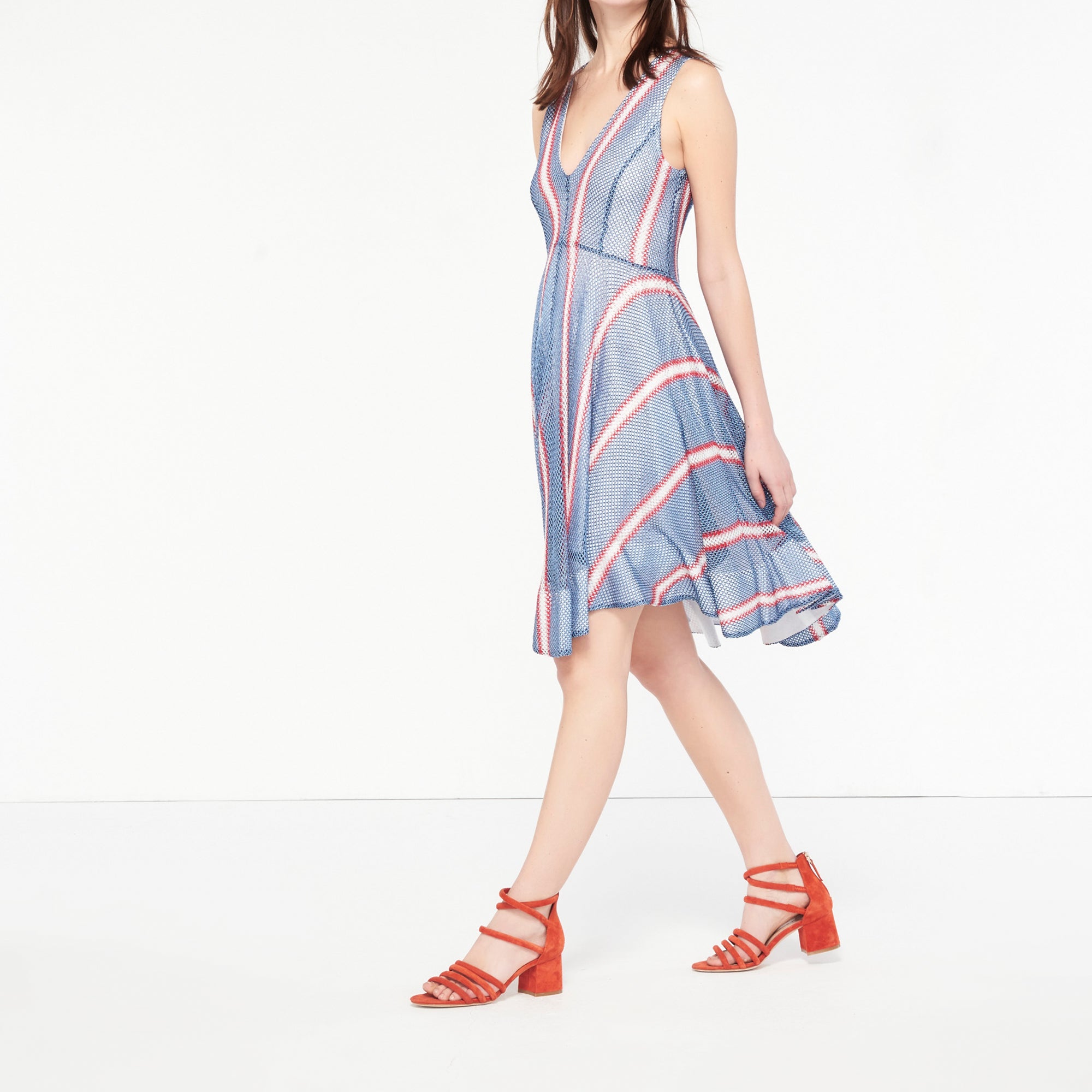 Robe vaporeuse à rayures colorées Sandro seconde main