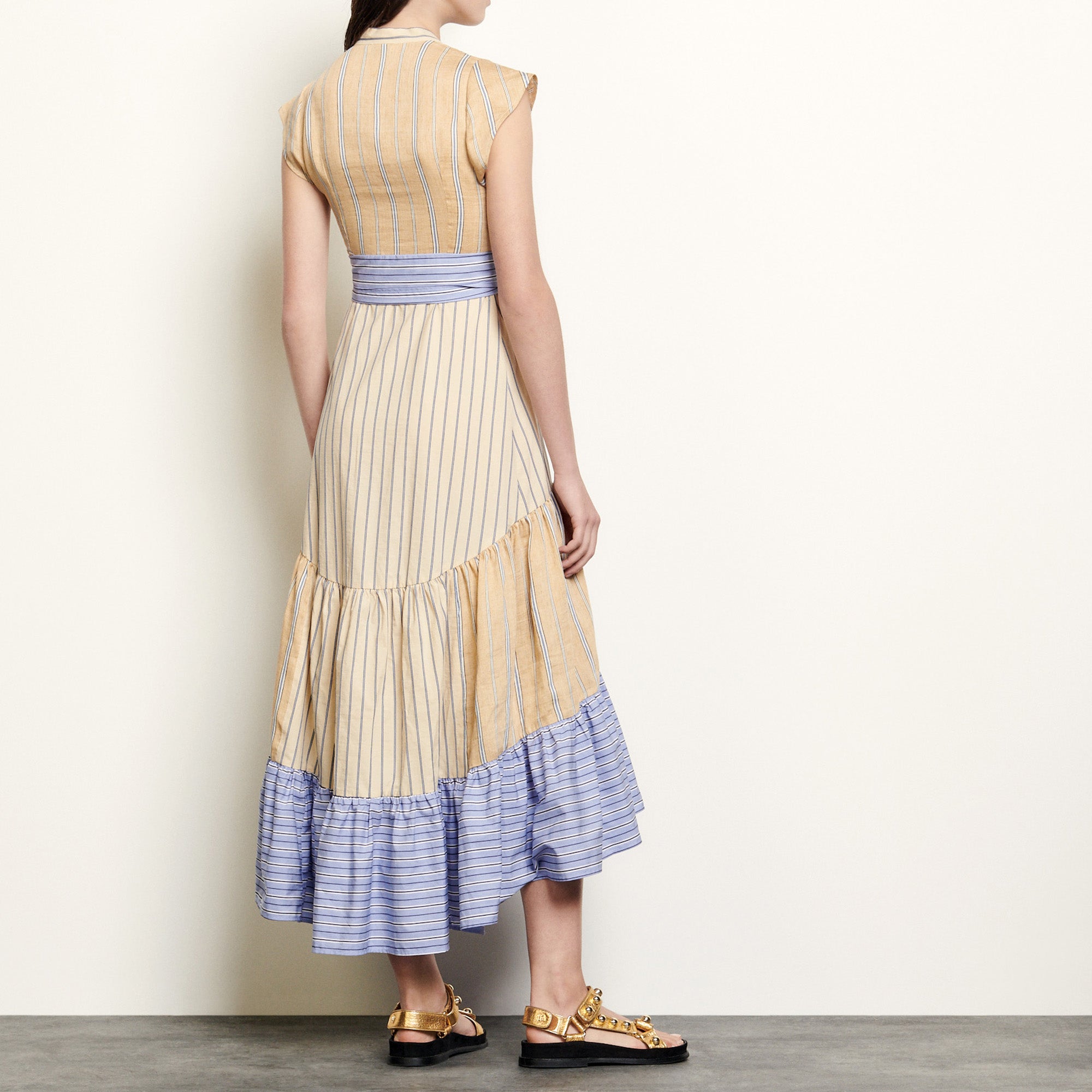 Robe longue asymétrique à rayures Sandro seconde main