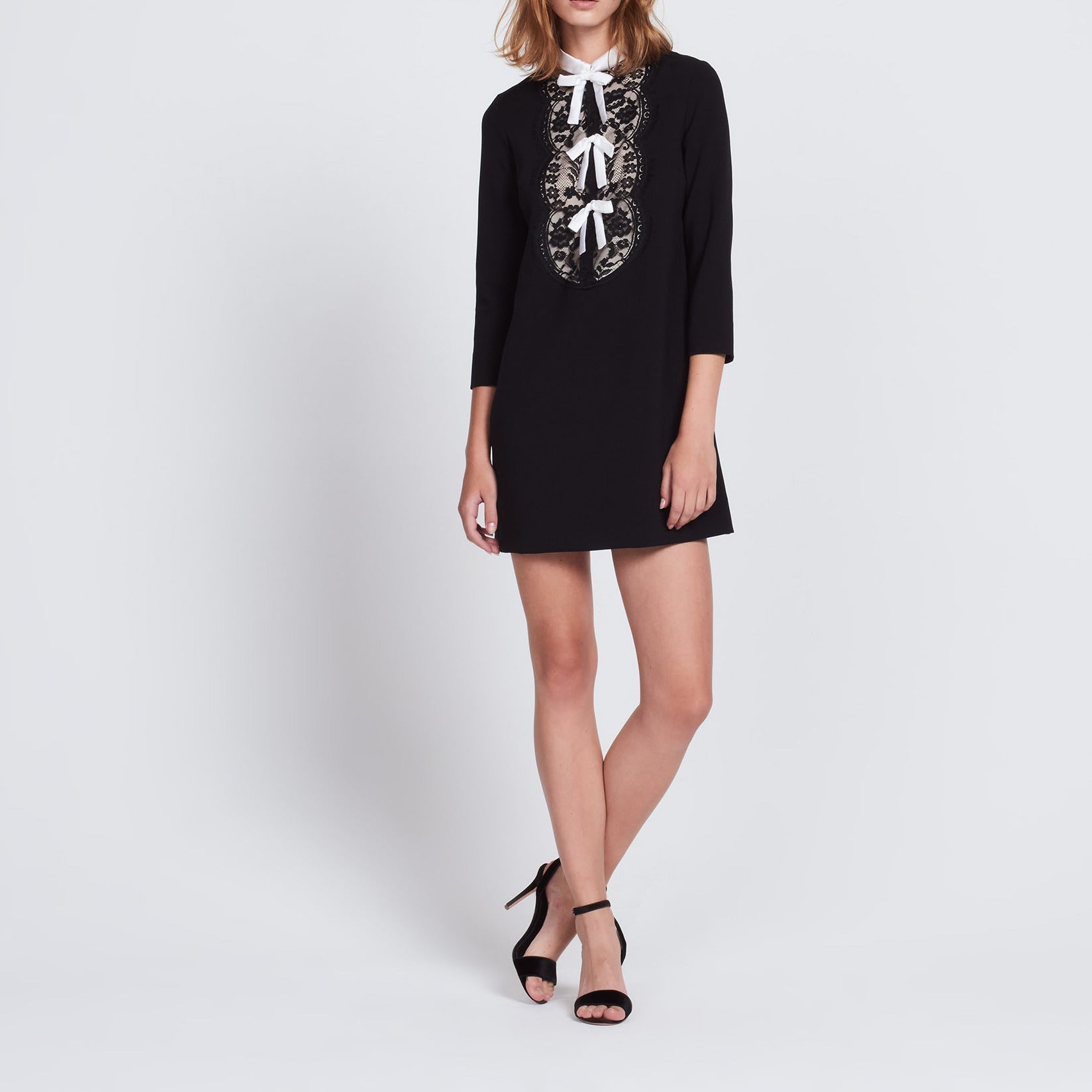 Robe avec panel de dentelle et nœuds Sandro seconde main