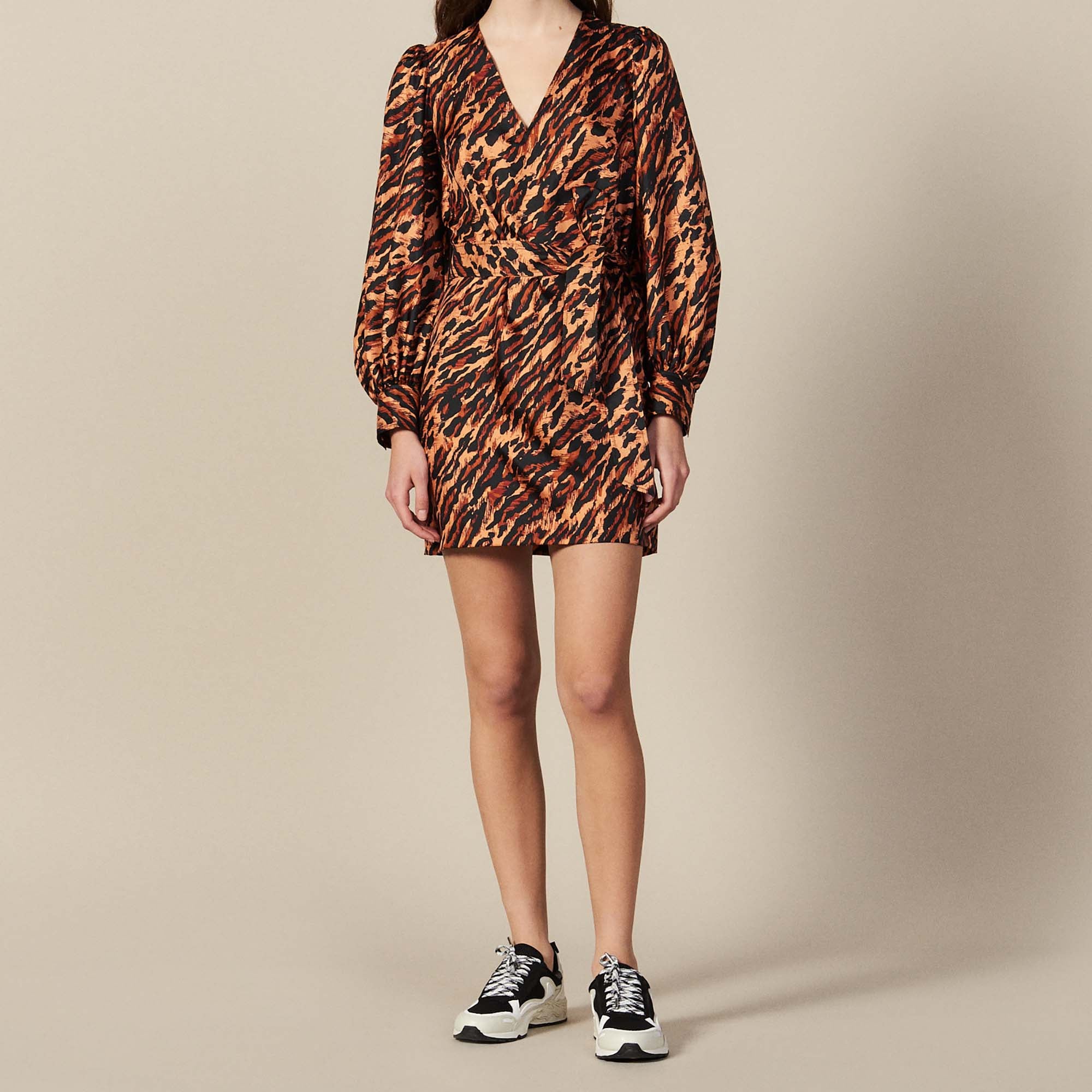 Robe courte imprimée en soie Sandro seconde main