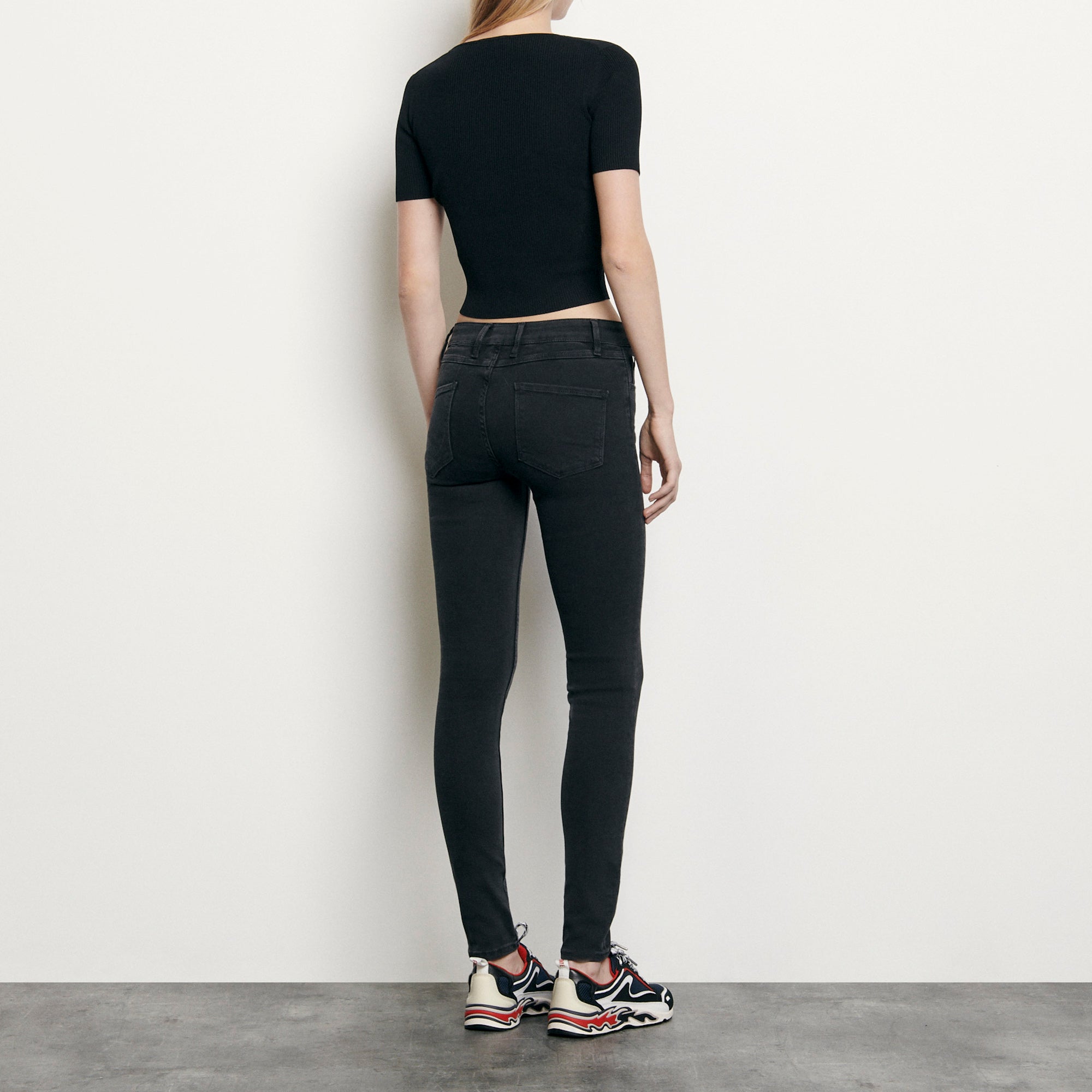 Top court en Maille côtelée Sandro seconde main