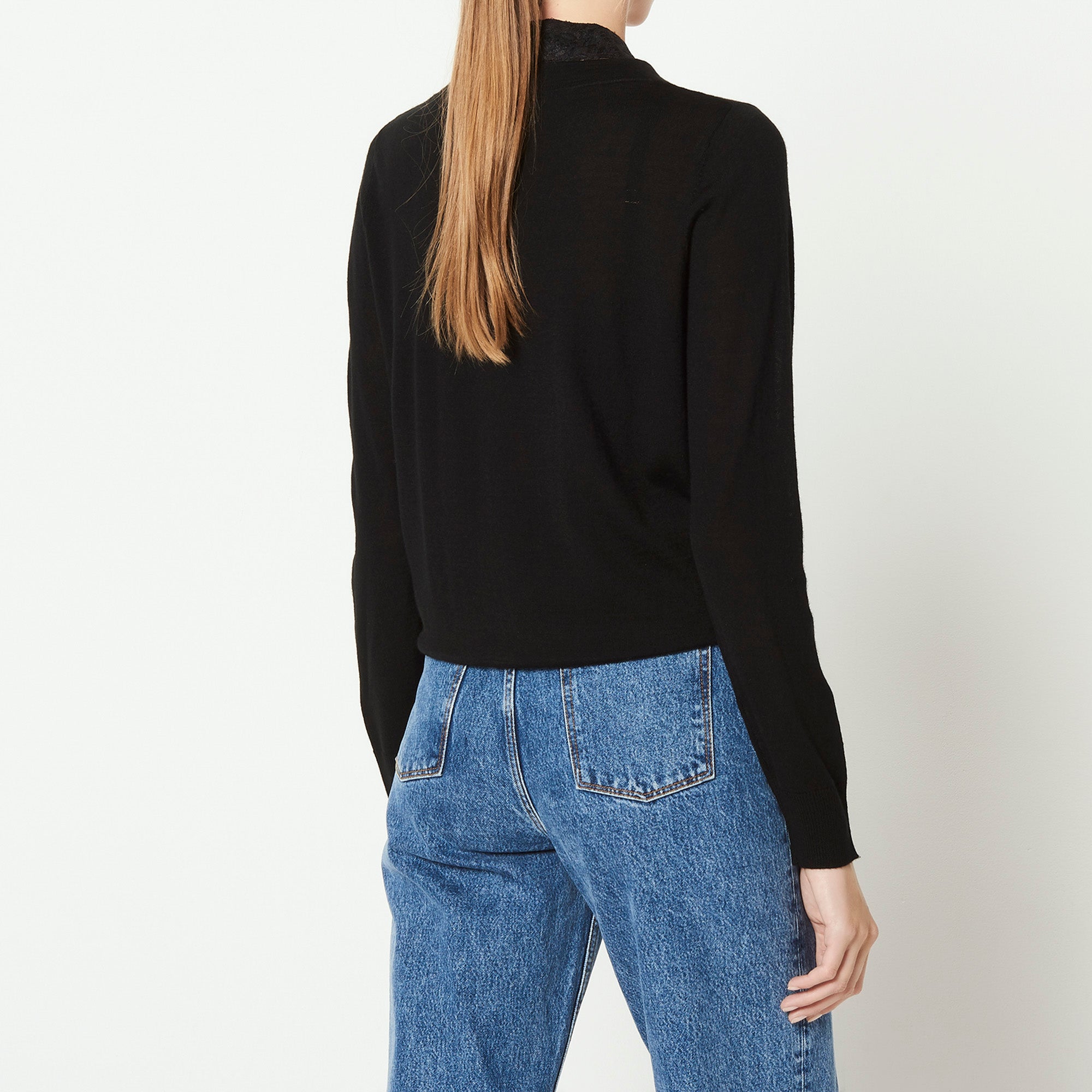 Pull en maille orné d un nœud Sandro seconde main