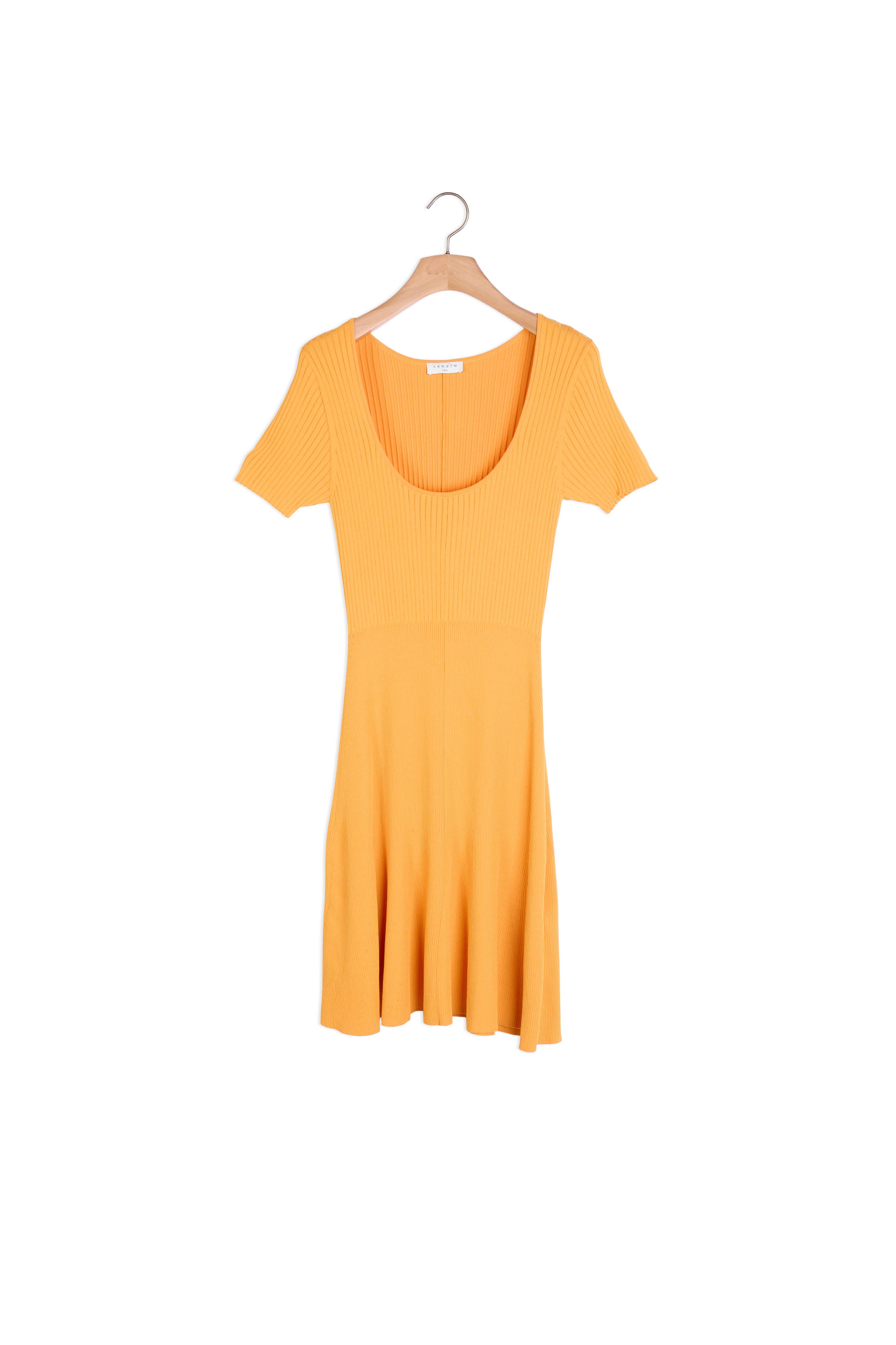 Robe courte en Maille côtelée Sandro seconde main