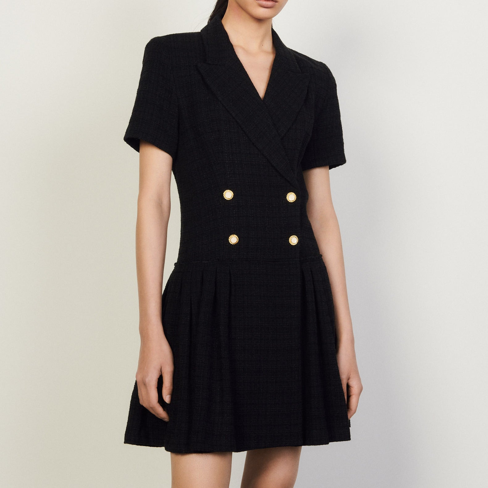 Robe courte en tweed Sandro seconde main