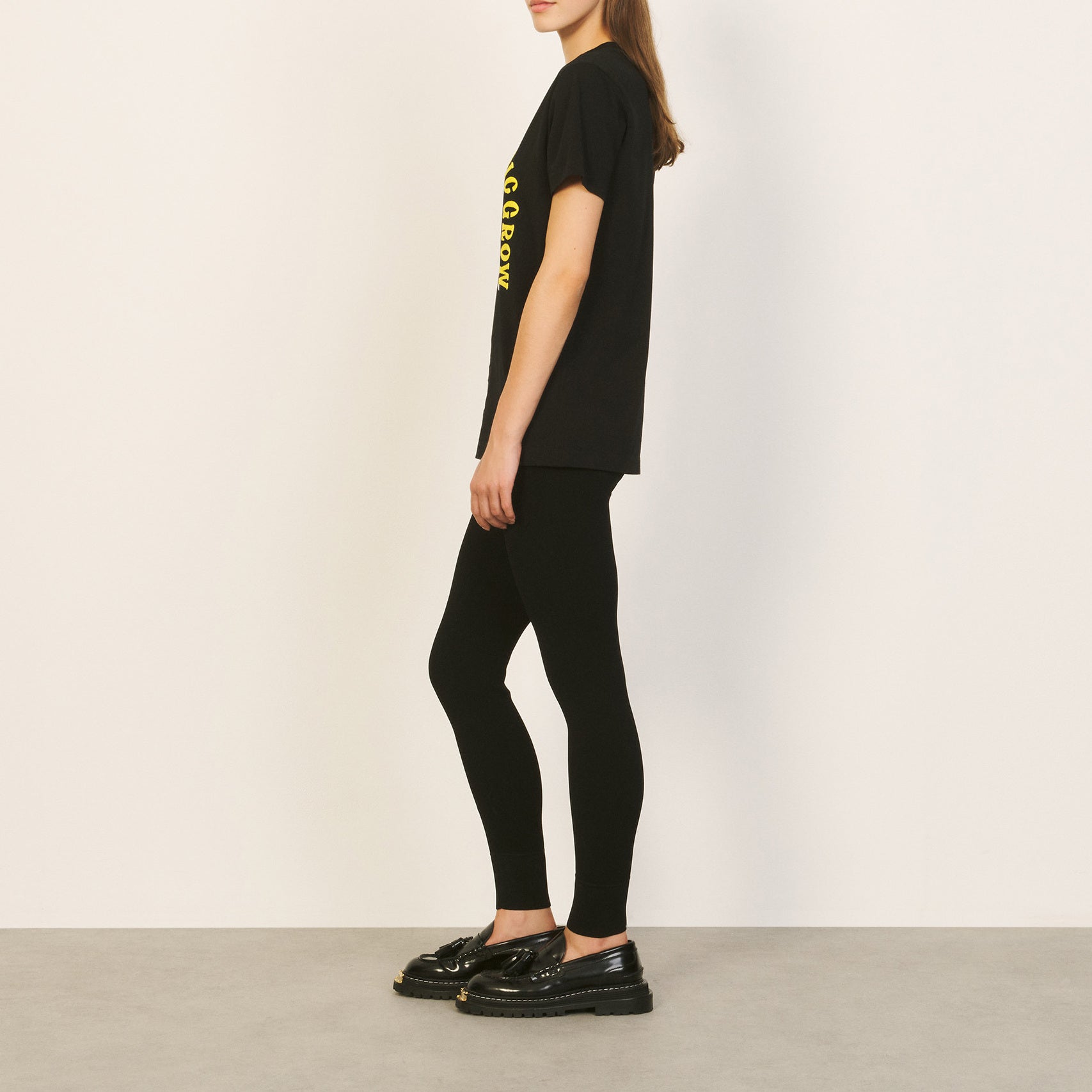 T-shirt Noir Sandro seconde main