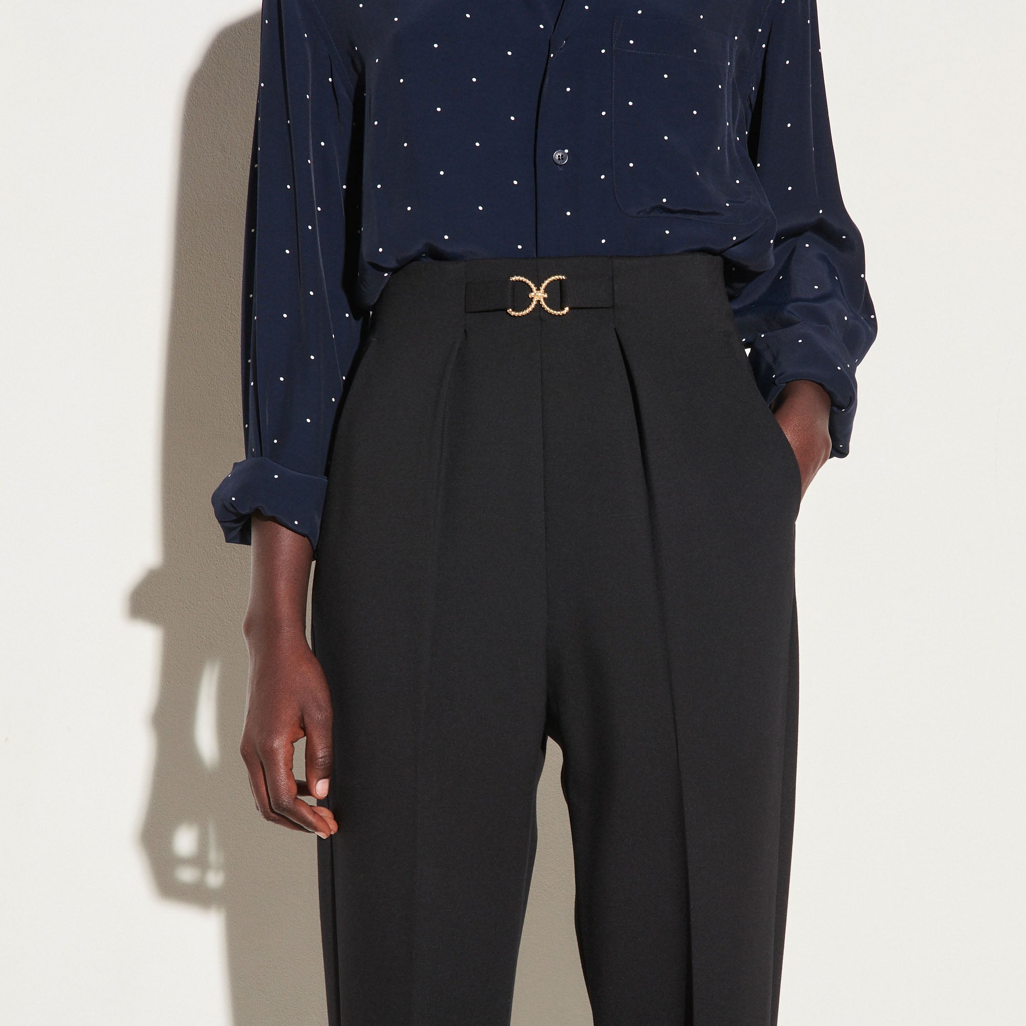 Pantalon ajusté taille haute Sandro seconde main