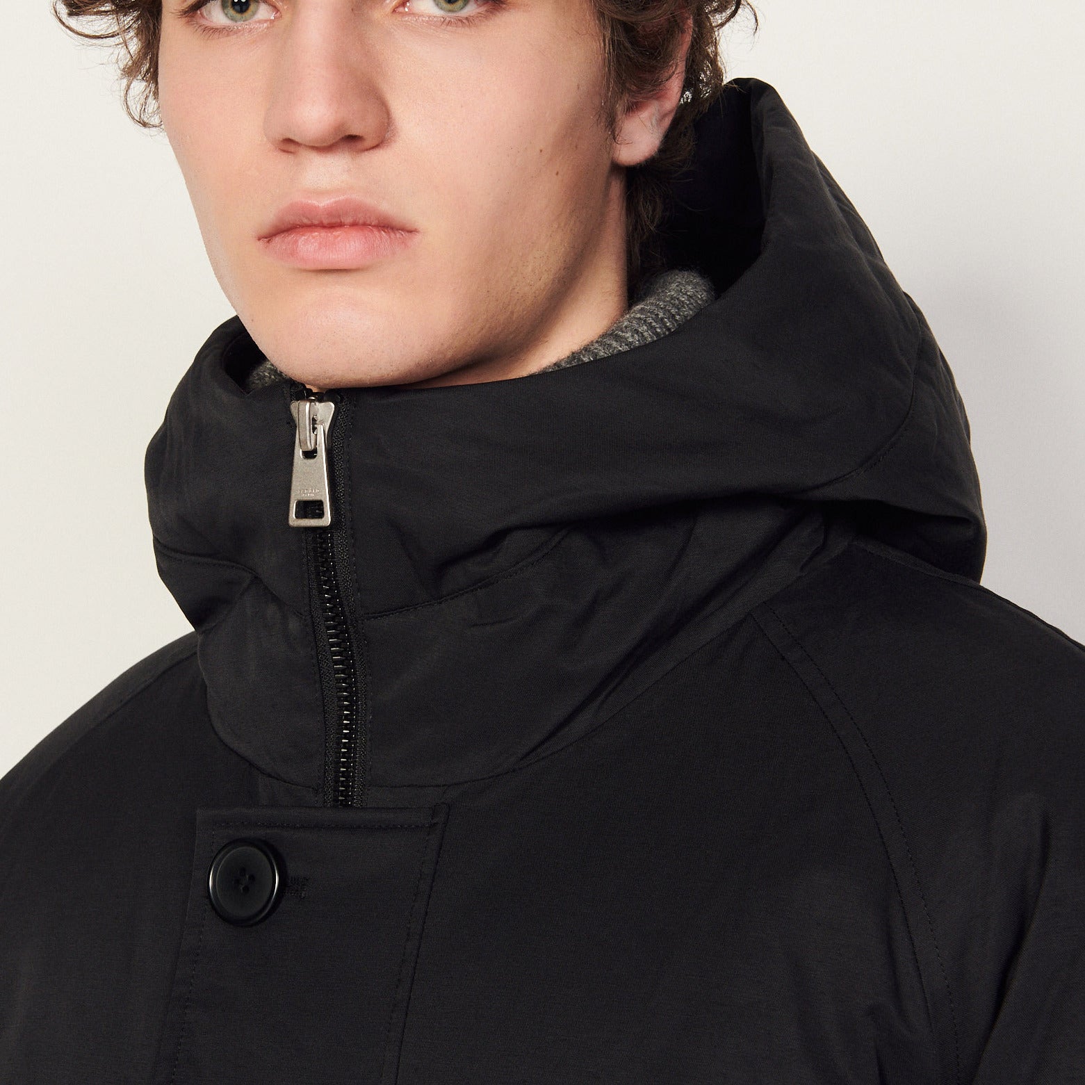 Manteau Noir Sandro seconde main