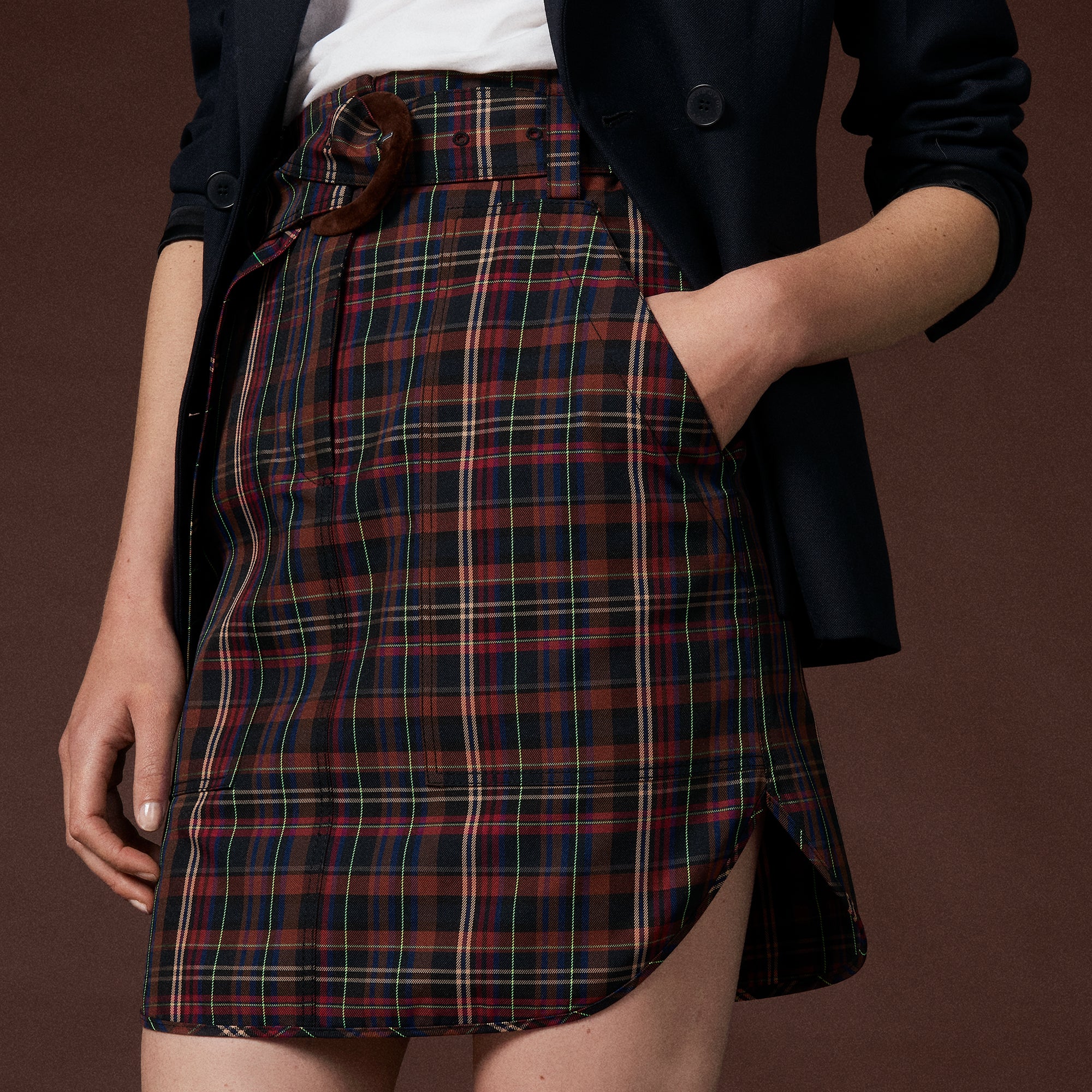 Jupe courte à carreaux et ceinture Sandro seconde main