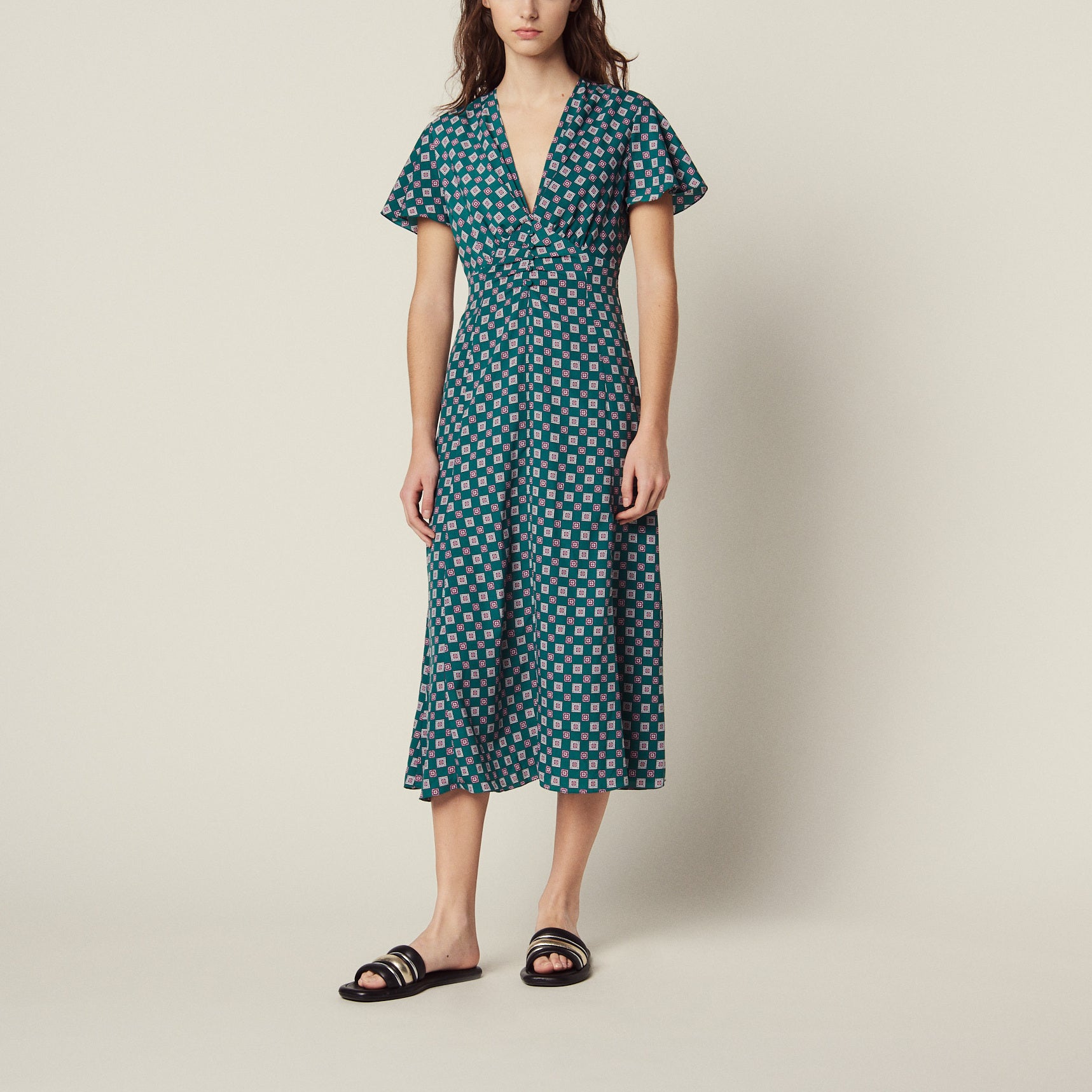 Robe fluide imprimée à manches courtes Sandro seconde main