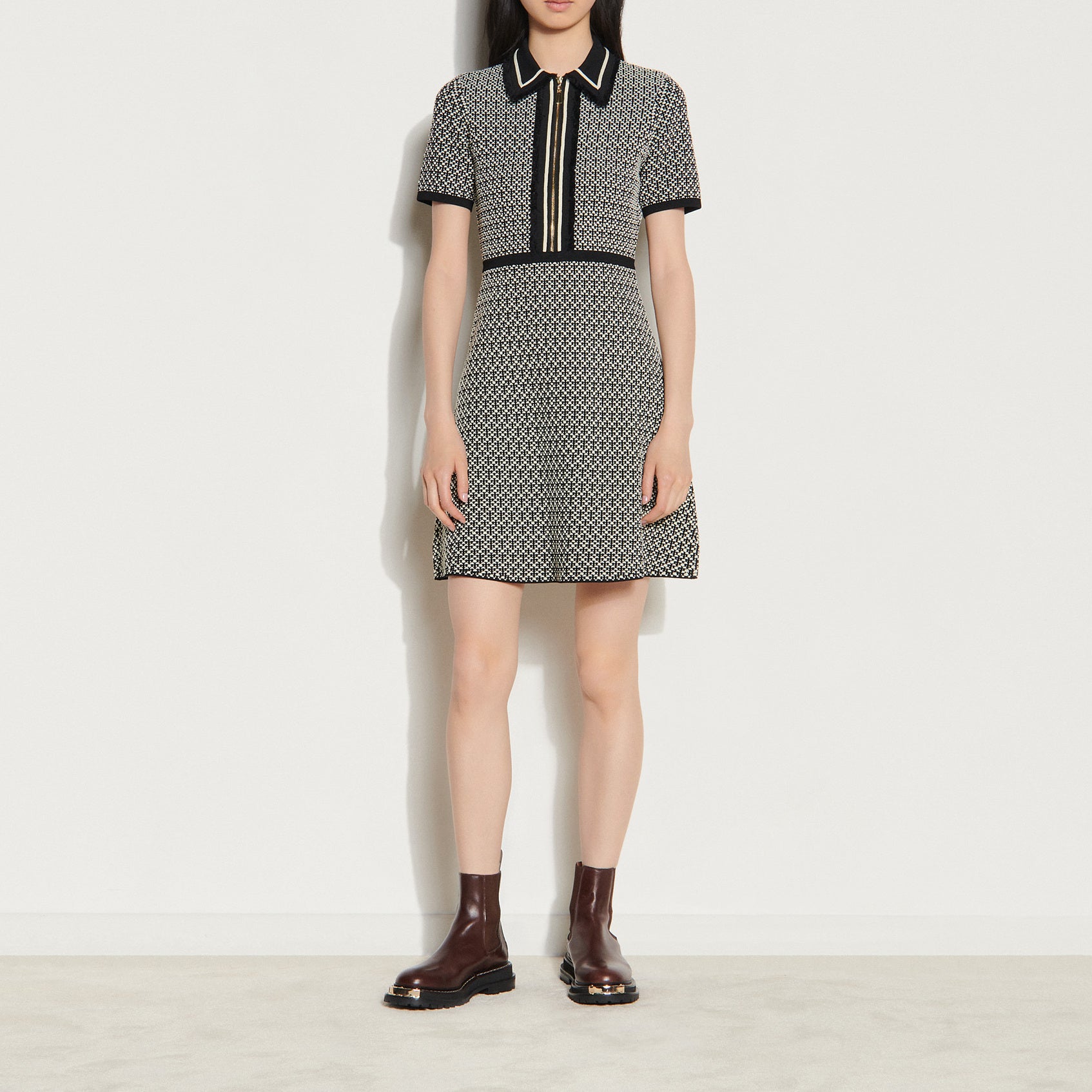 Robe courte en Maille Sandro seconde main