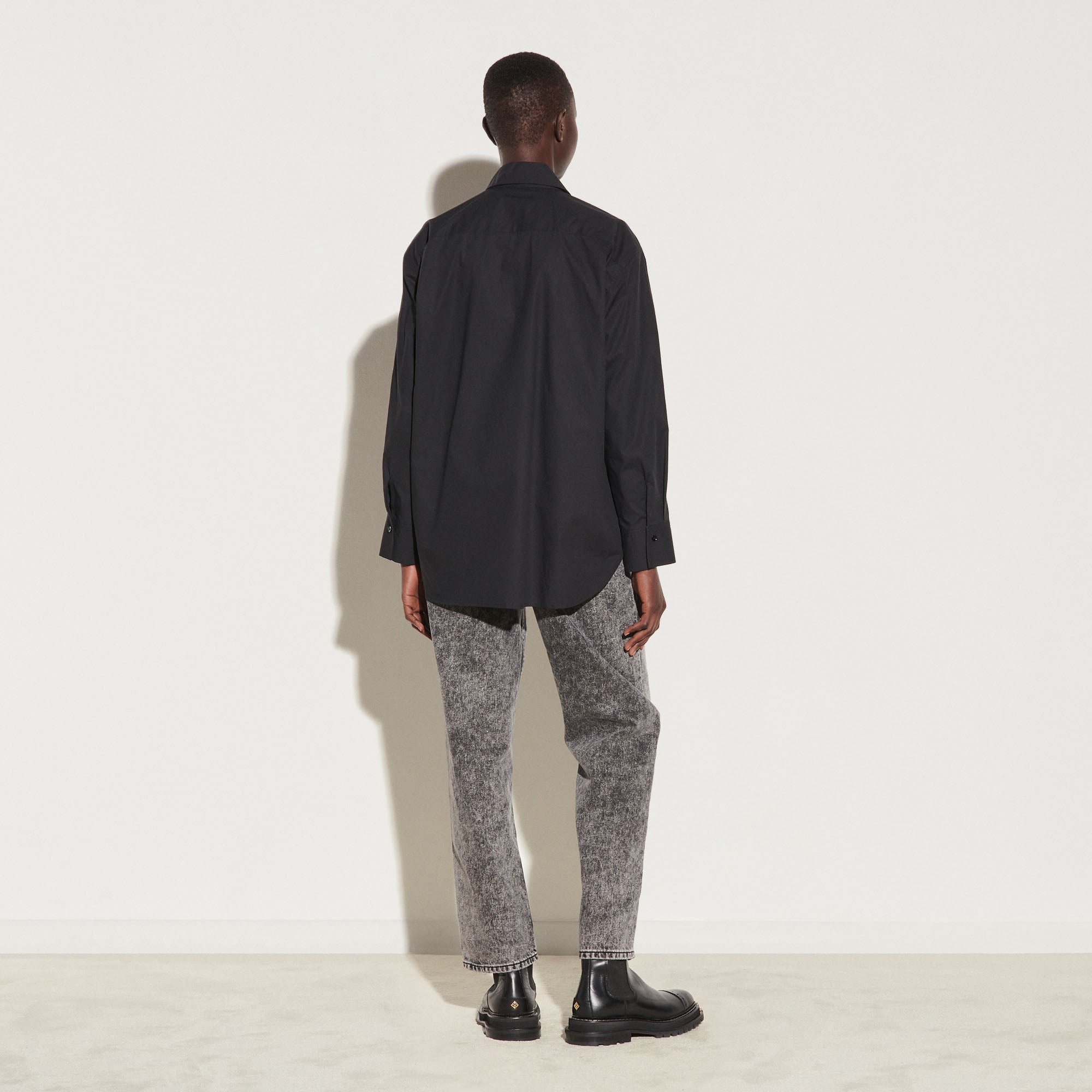 Chemise oversize à bouton fantaisie Sandro seconde main