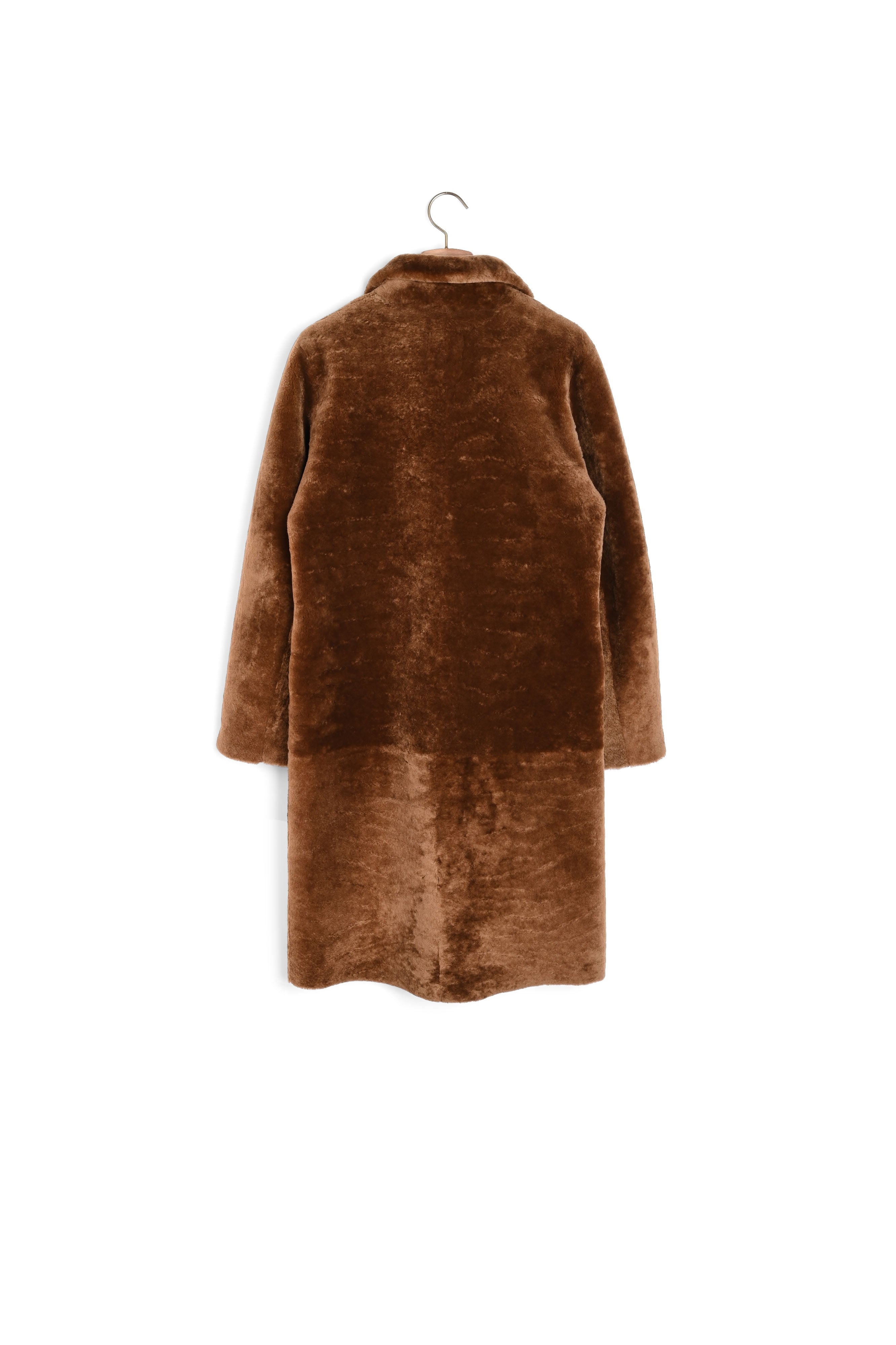 Manteau mi-long en peau lainée Sandro seconde main