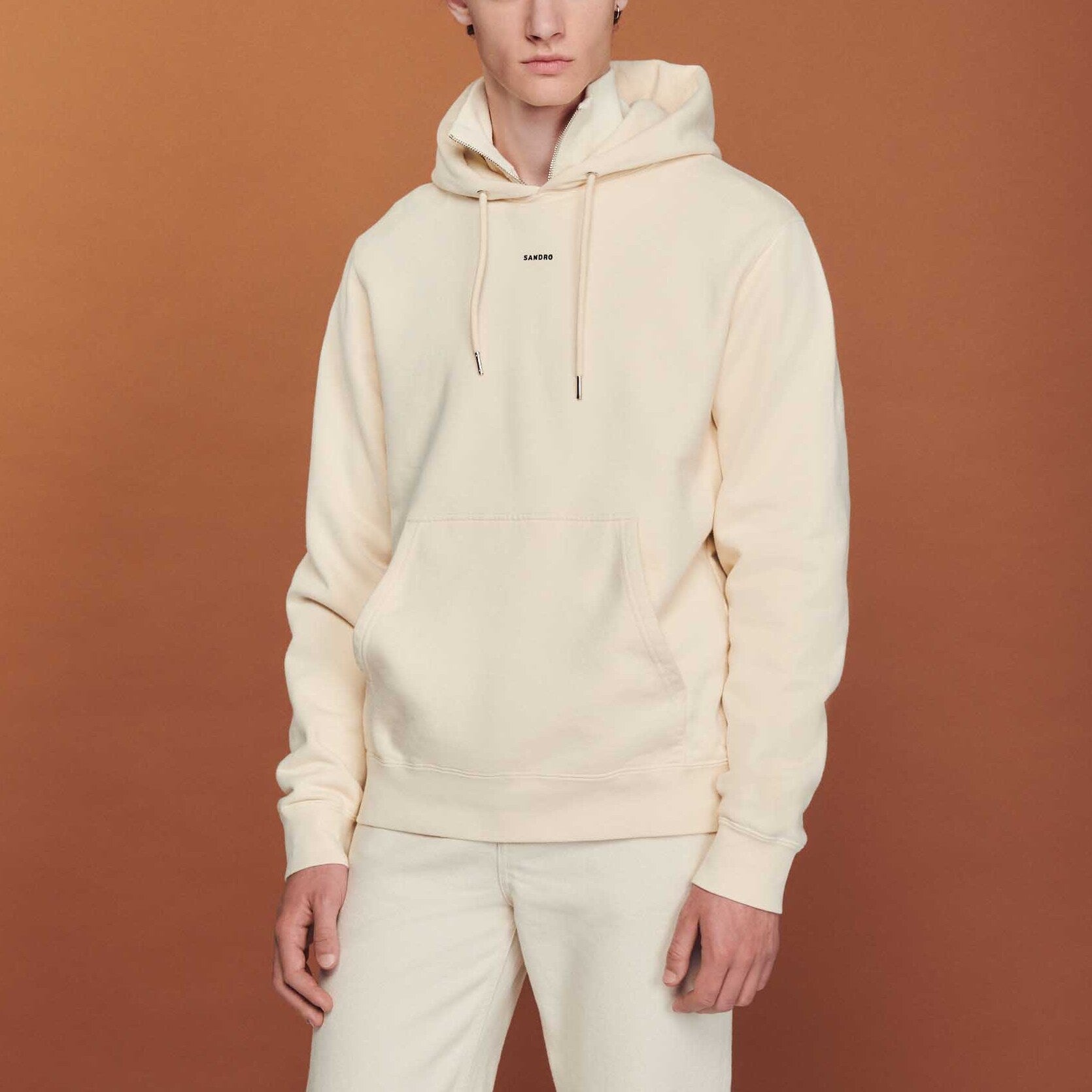 Sweatshirt Ecru Sandro seconde main