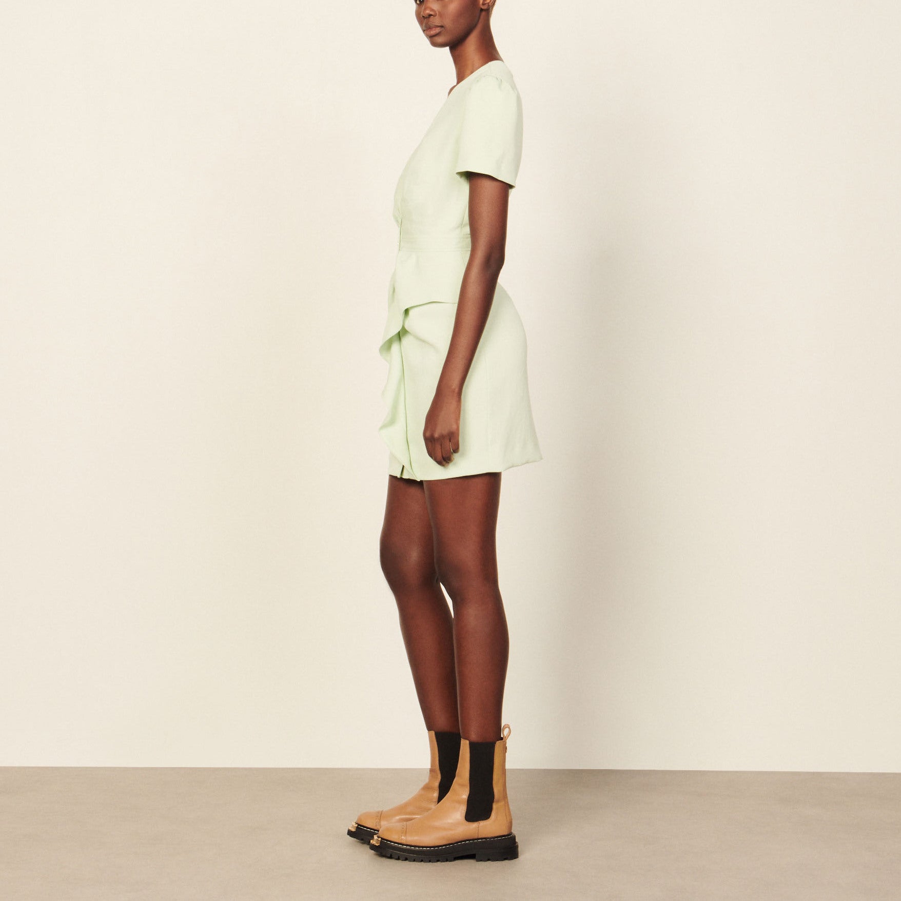 Robe courte à basque asymétrique Sandro seconde main