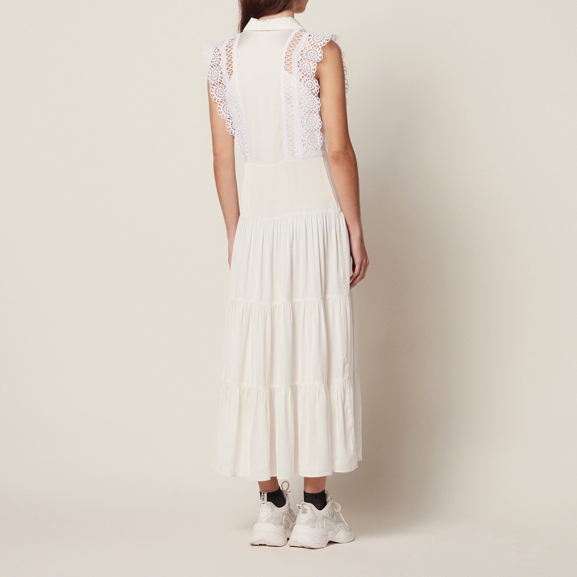 Robe midi ornée de galons de dentelle Sandro seconde main