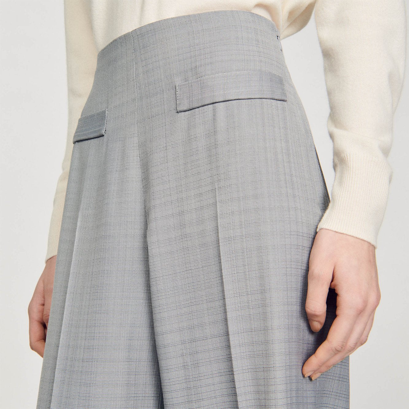 Pantalon de costume évasé taille haute Sandro seconde main