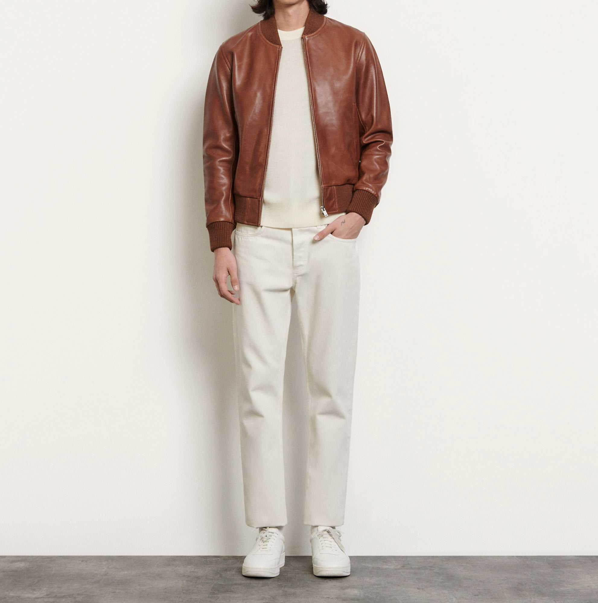 Blouson zippé en cuir Sandro seconde main