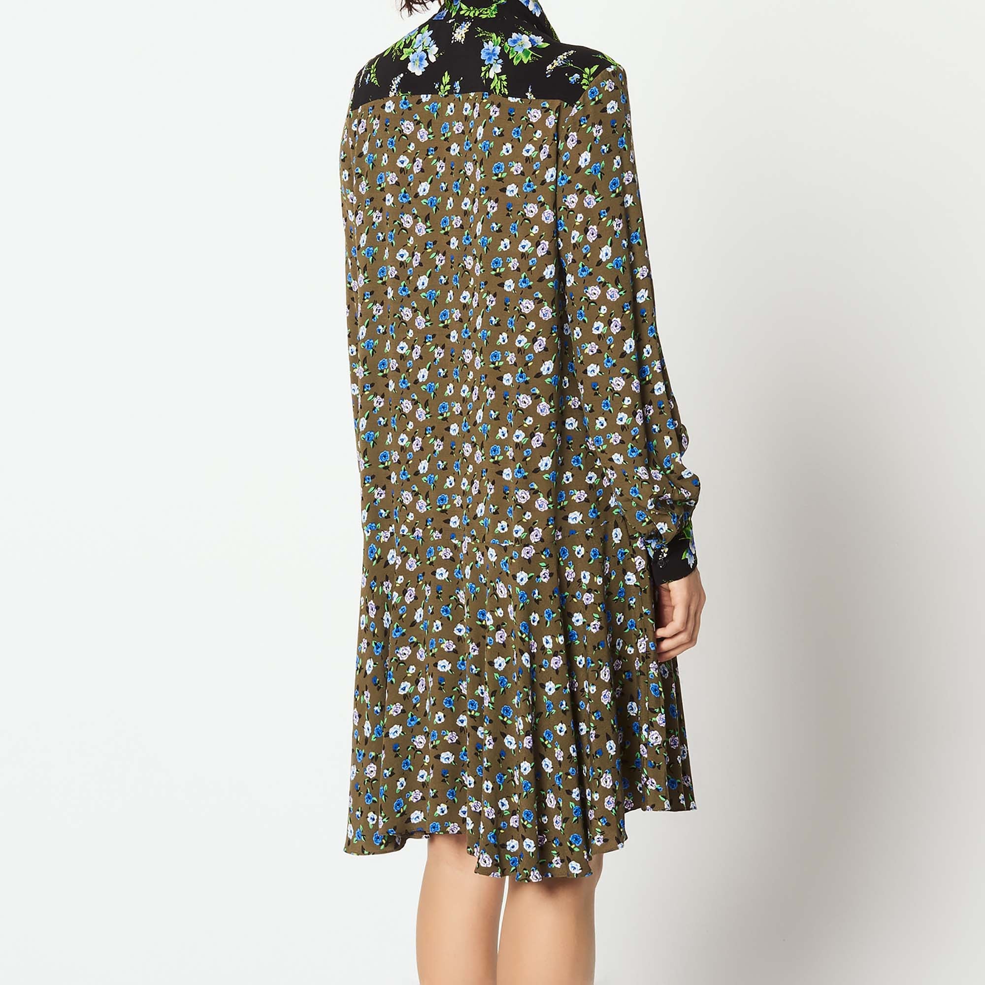 Robe courte imprimée à col lavallière Sandro seconde main