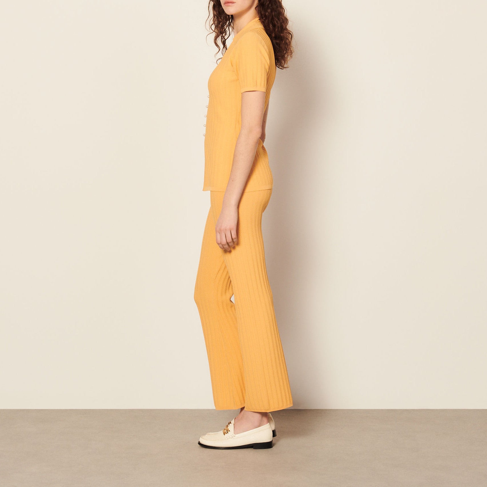 Top en Maille à boutons perles Sandro seconde main