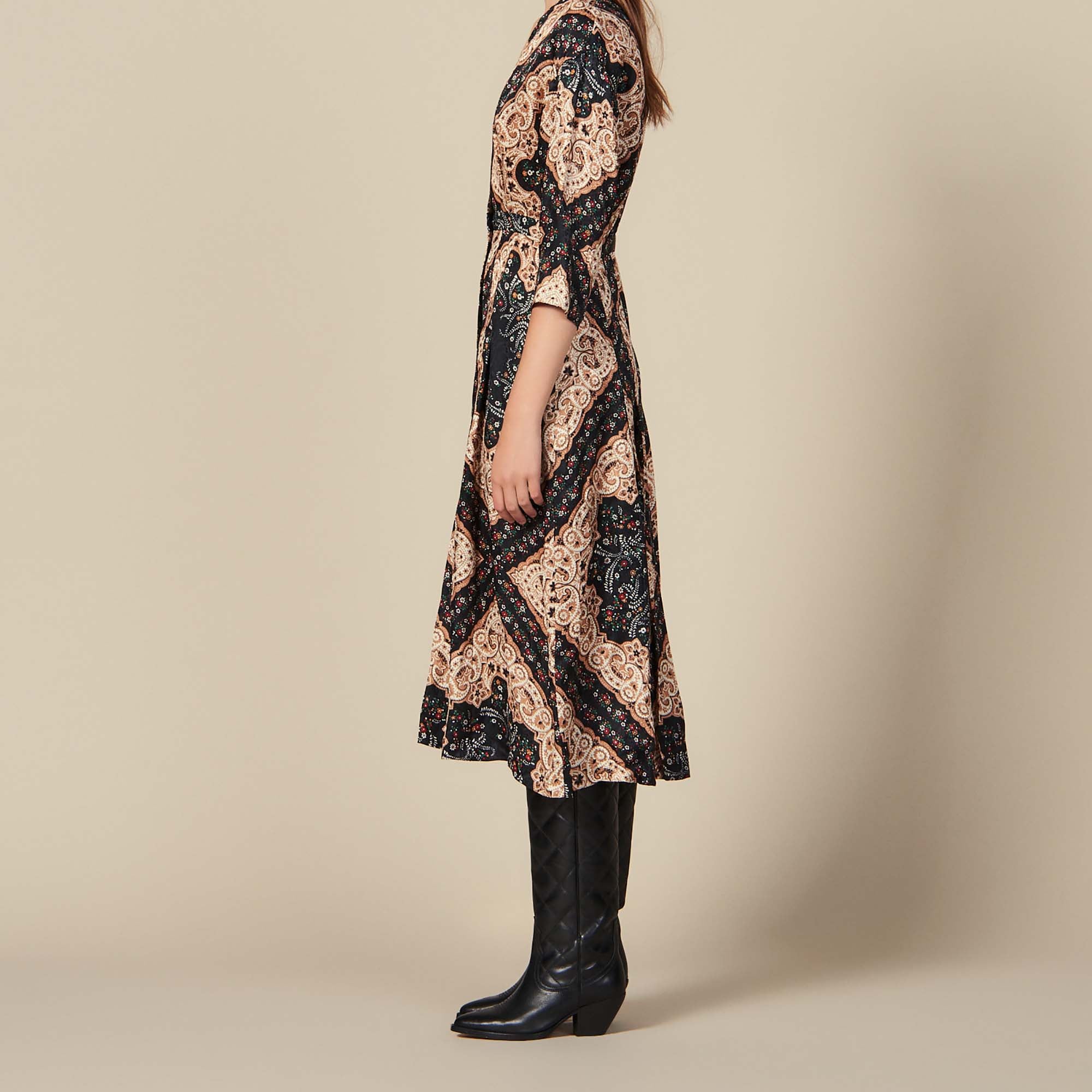 Robe midi décolletée en imprimé placé Sandro seconde main