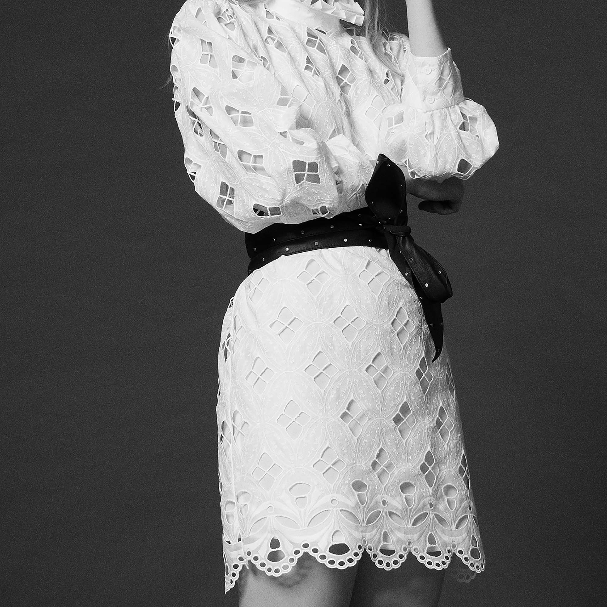 Robe en broderie anglaise Sandro seconde main