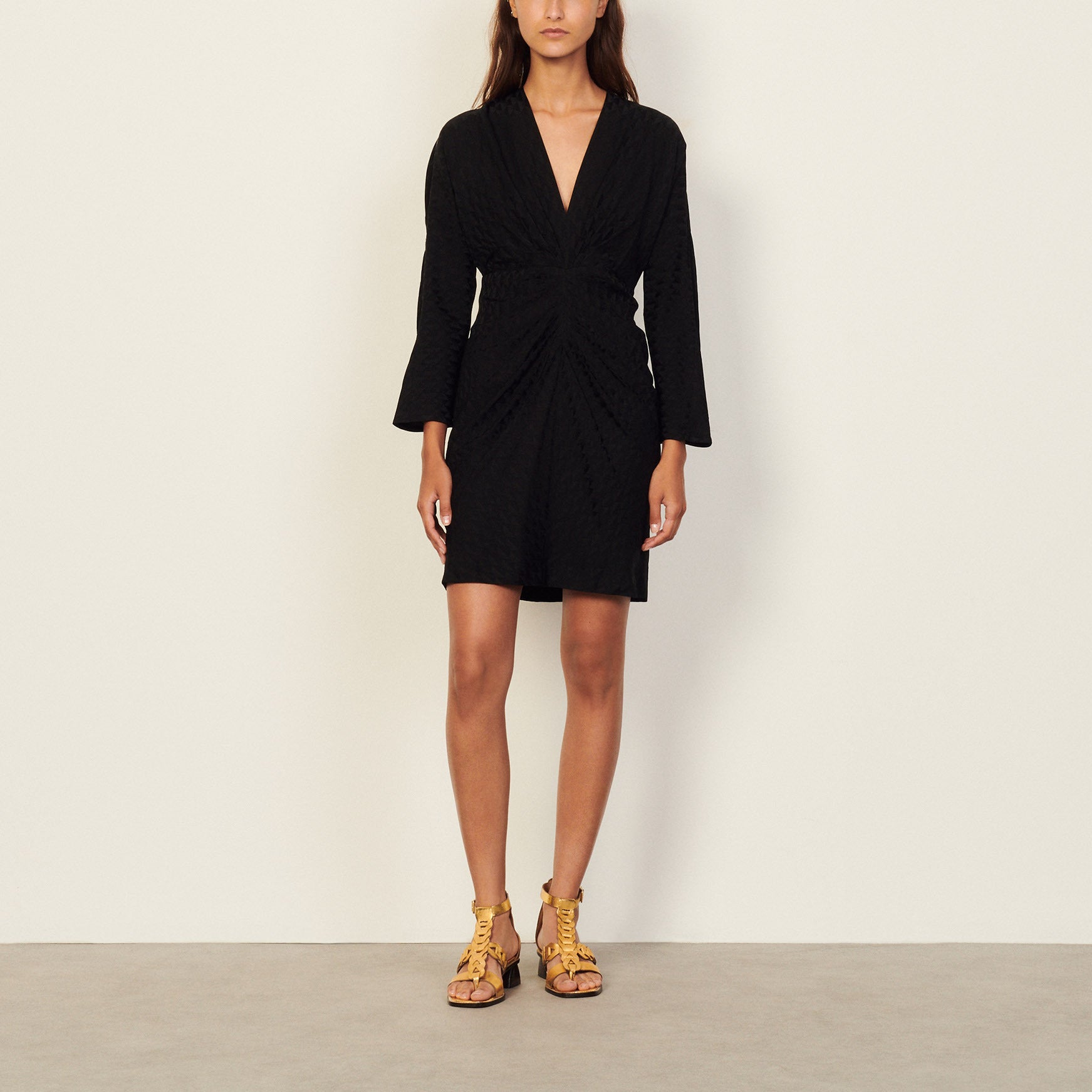 Robe Noire Sandro seconde main