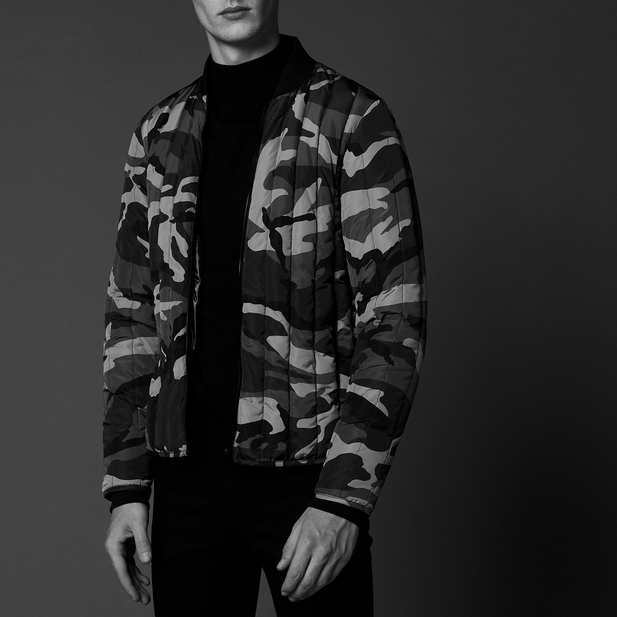 Doudoune light imprimée camouflage Sandro seconde main