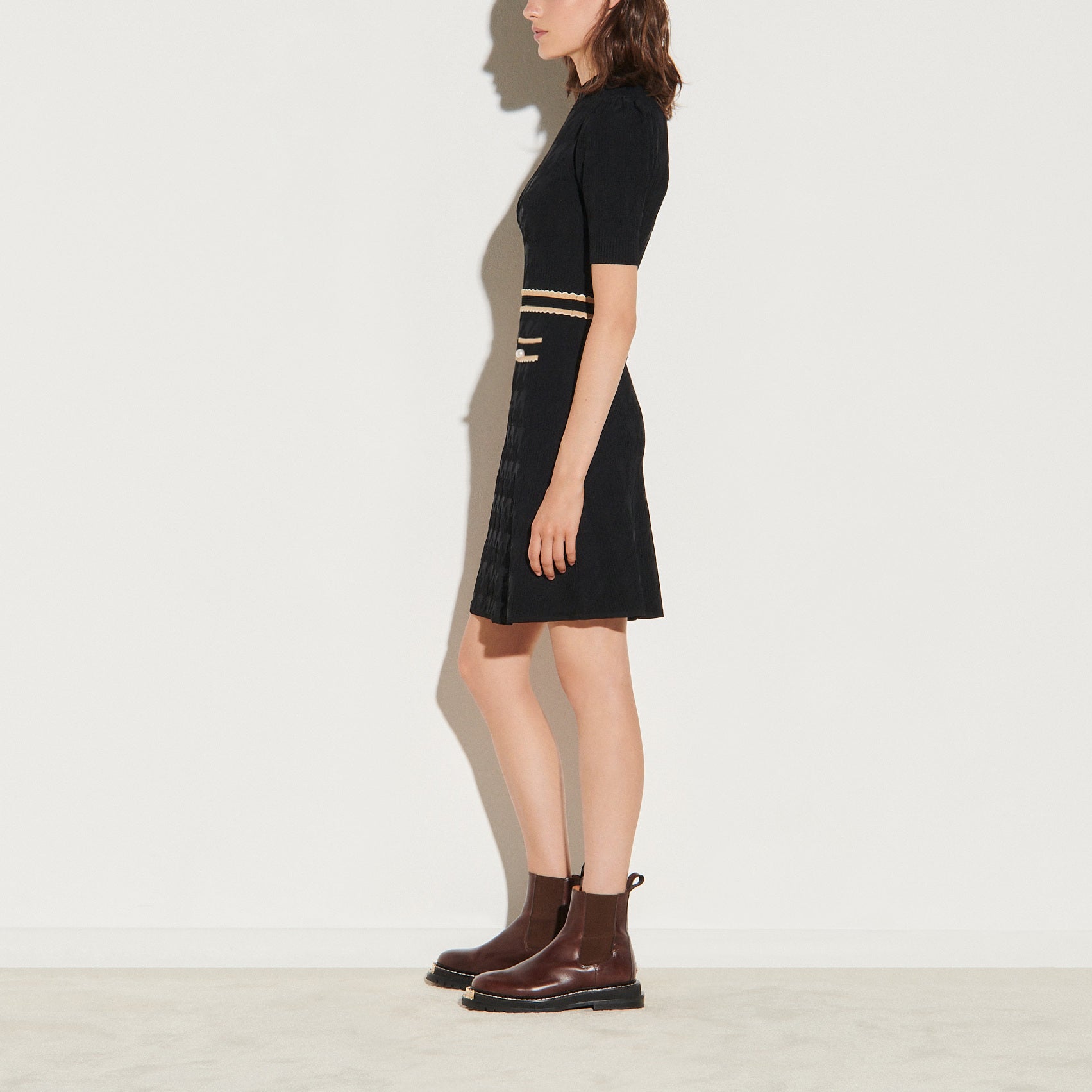 Robe en jacquard pied de coq Sandro seconde main