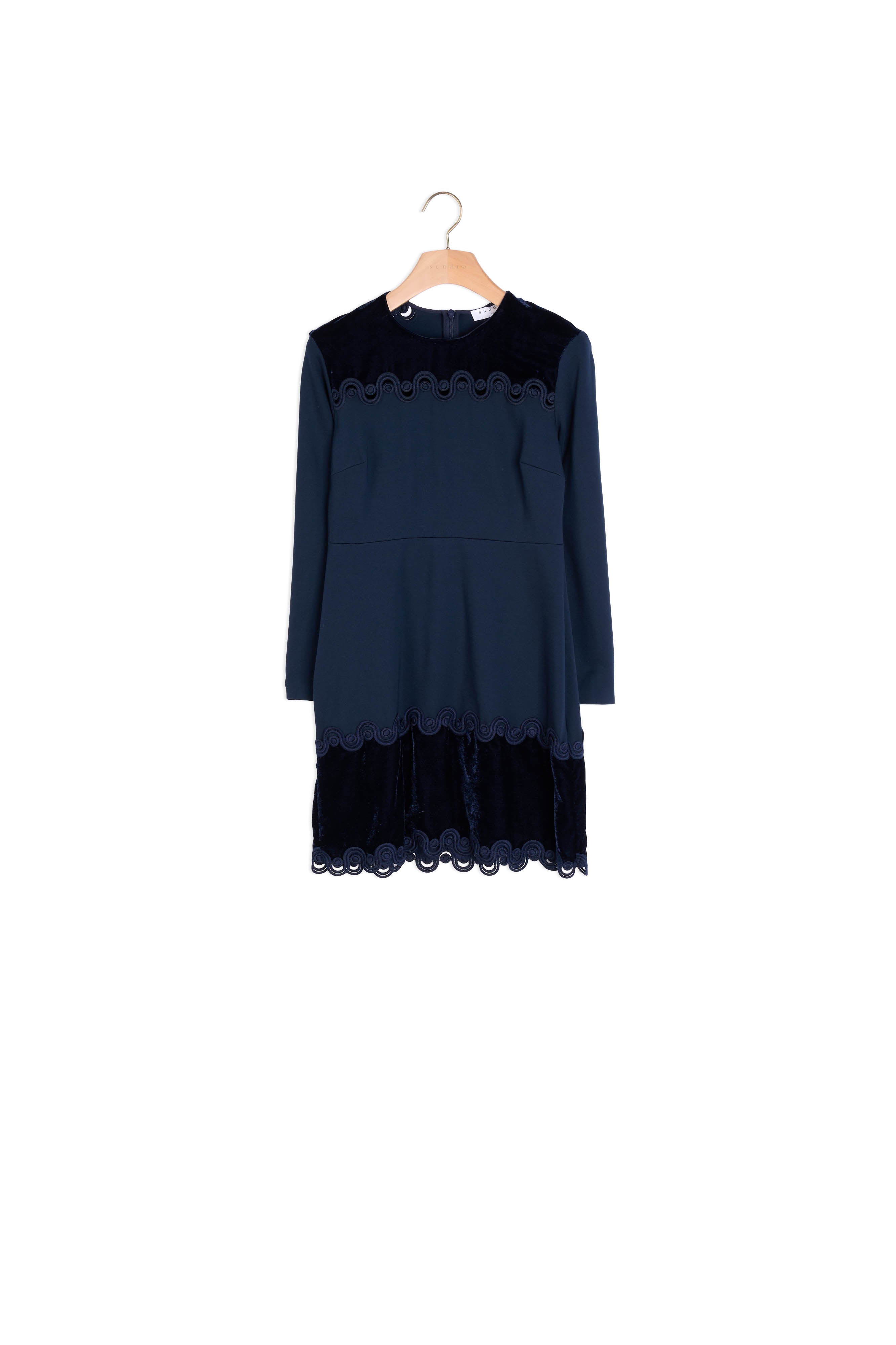 Robe avec bandes en velours et galons Sandro seconde main