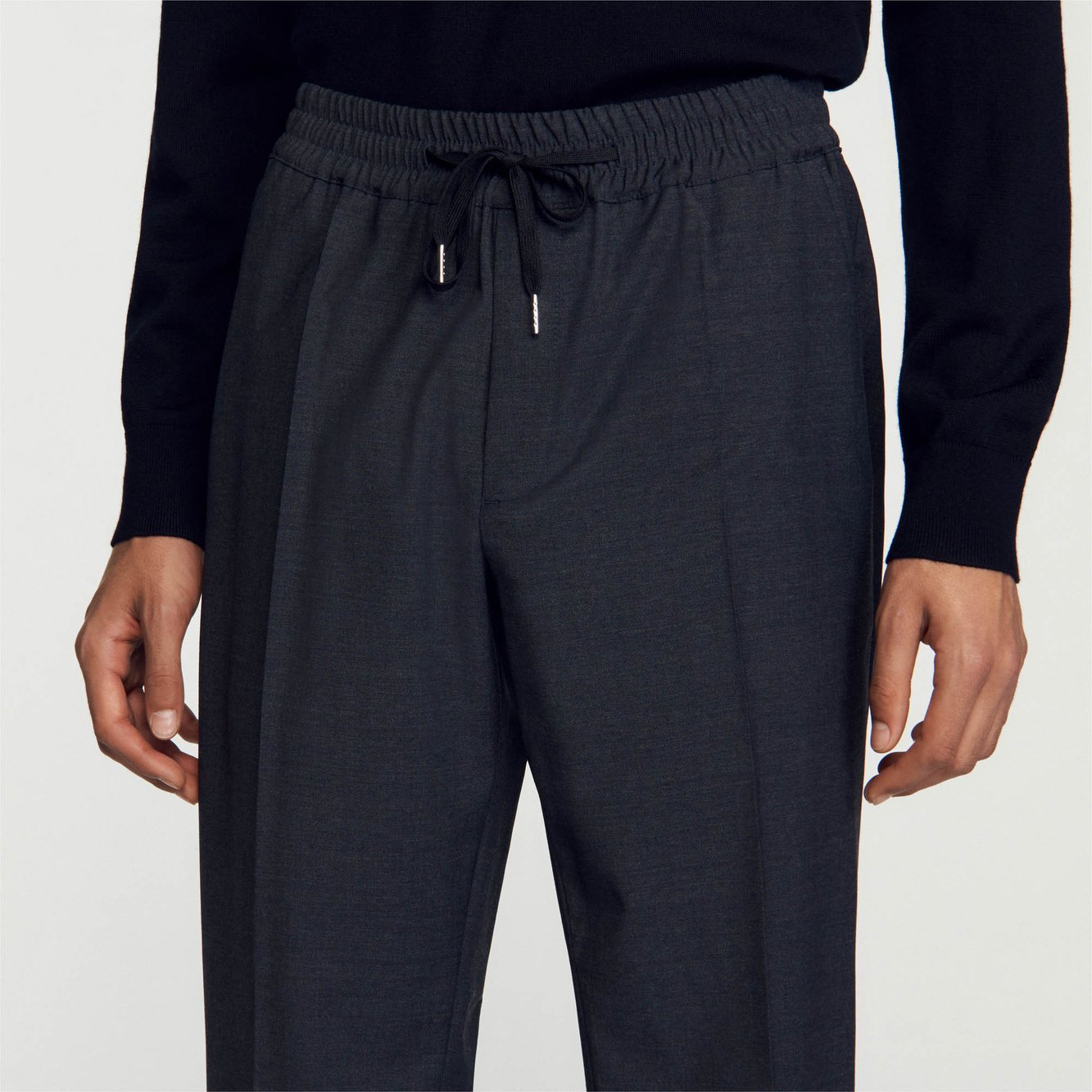 Pantalon droit élastiqué Sandro seconde main