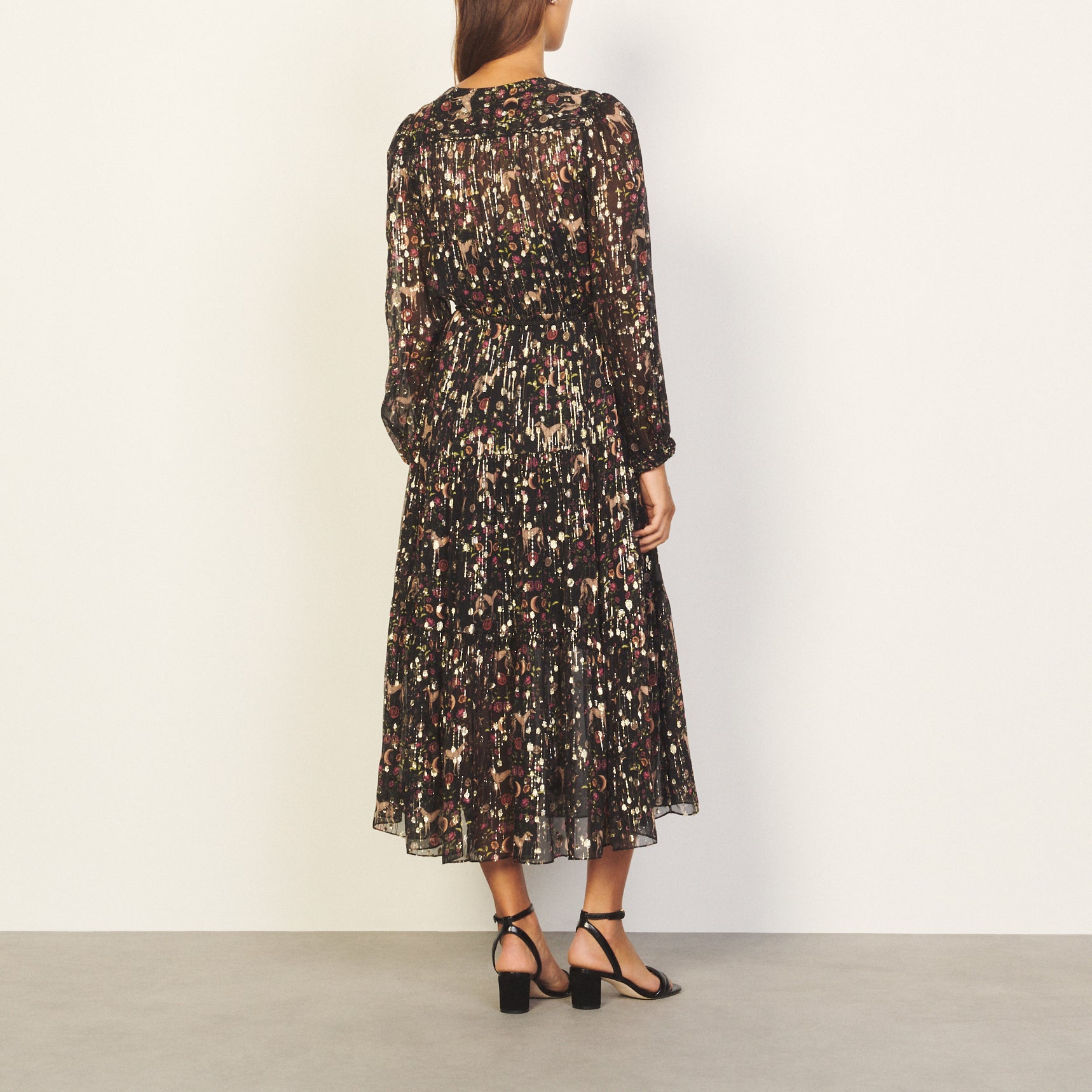 Robe Noir Sandro seconde main